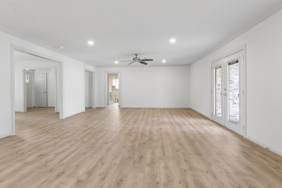 6022 Beaudry Drive Property Photo 10