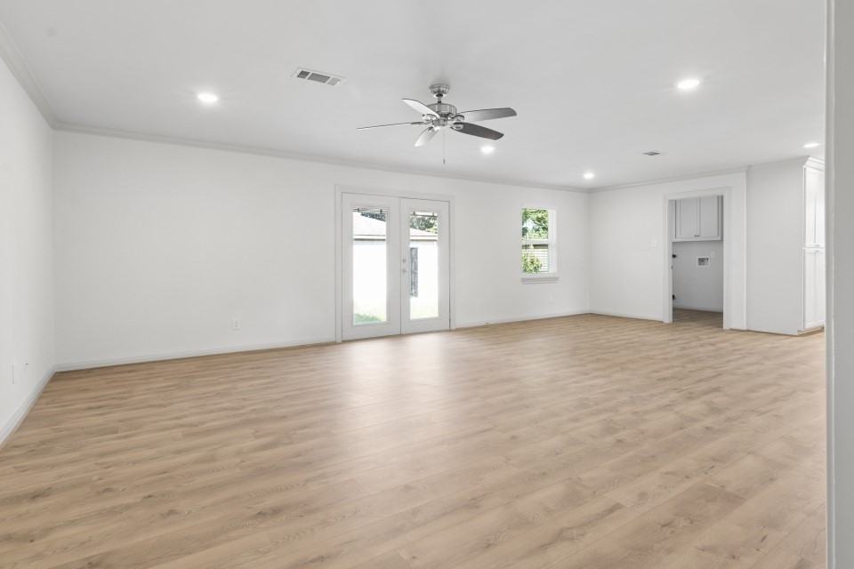 6022 Beaudry Drive Property Photo 11