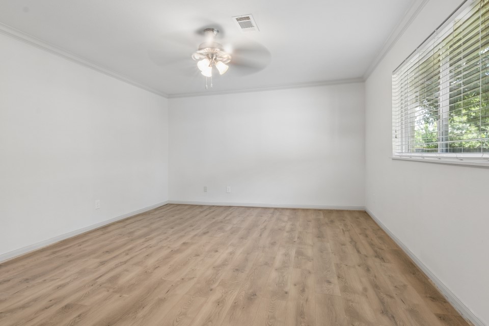 6022 Beaudry Drive Property Photo 20