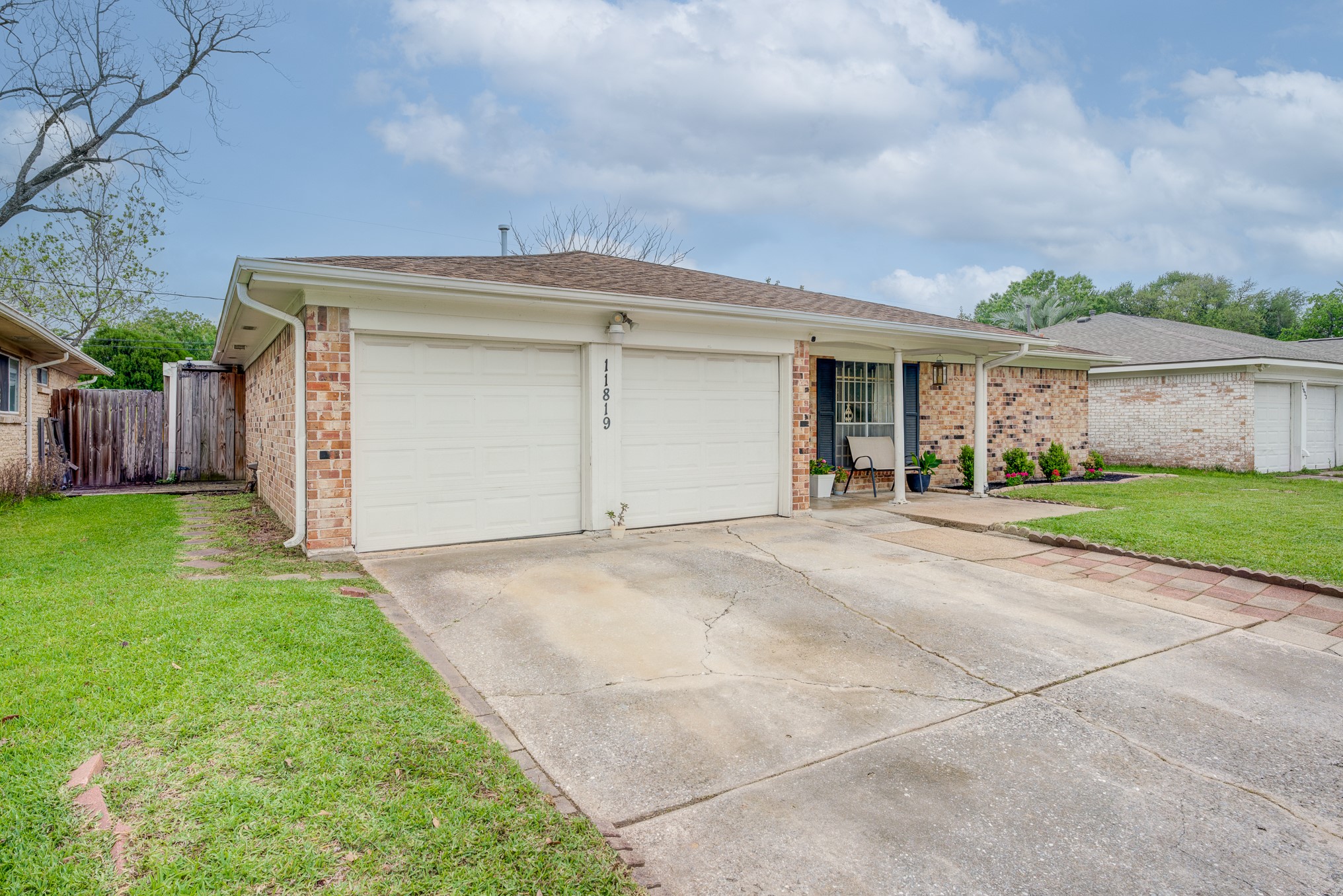 11819 S Nottingham Circle Property Photo 3