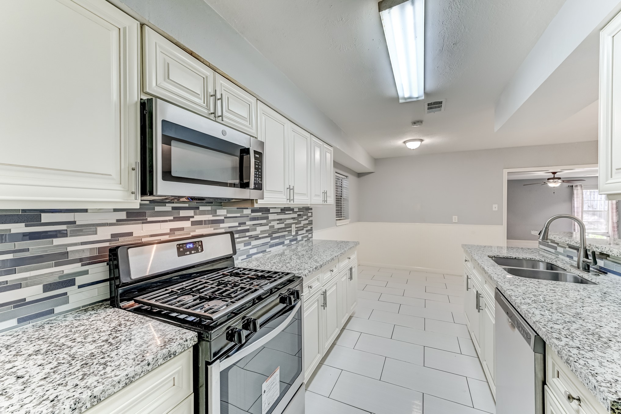 11819 S Nottingham Circle Property Photo 18