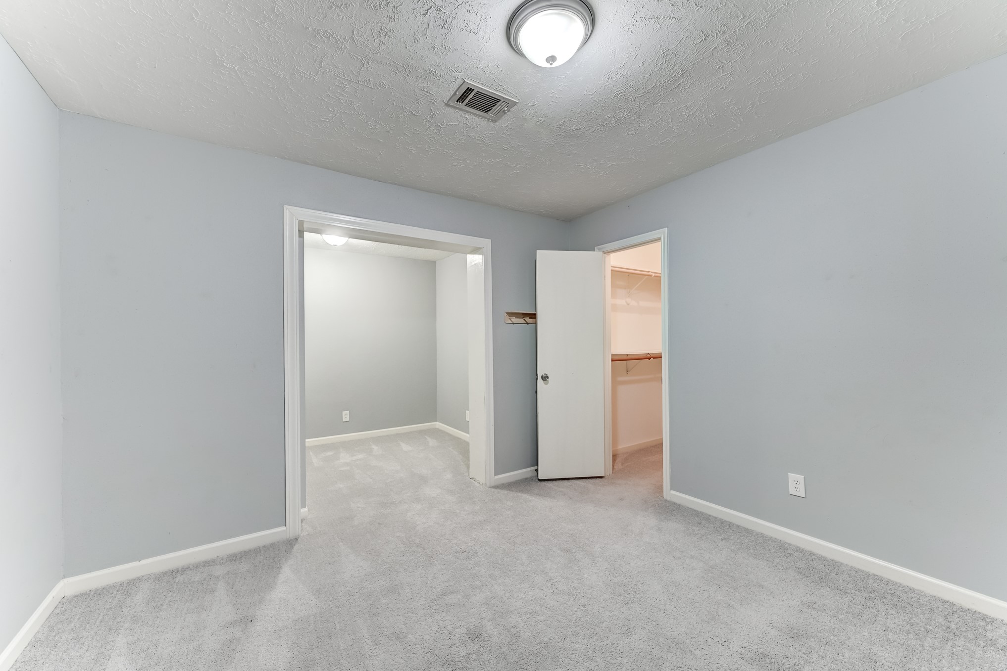 11819 S Nottingham Circle Property Photo 26