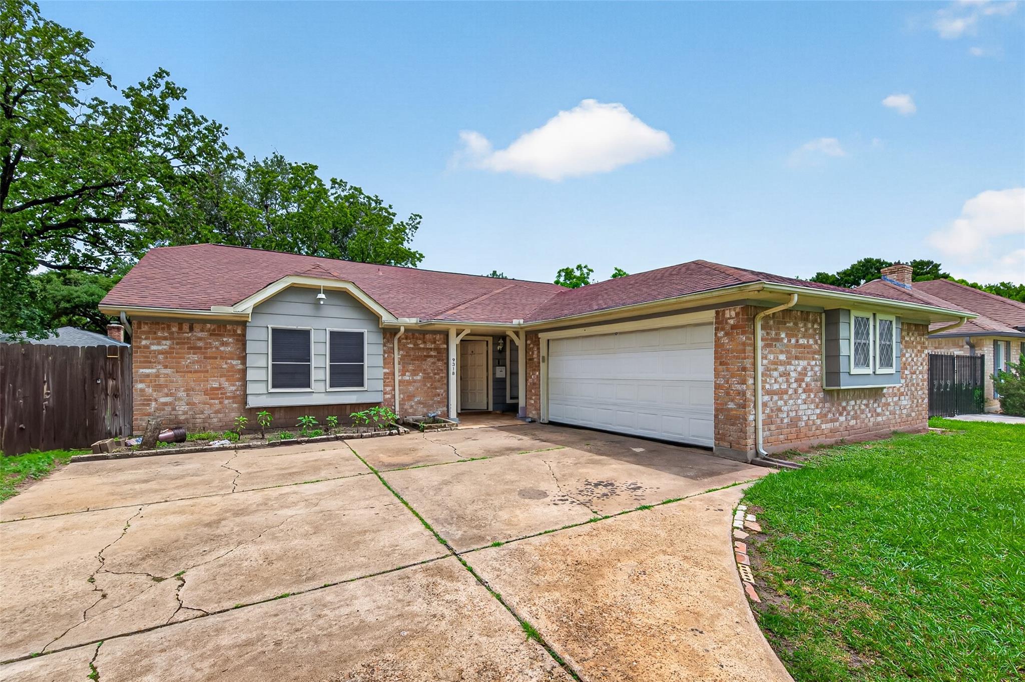 9318 Benning Drive Property Photo 1