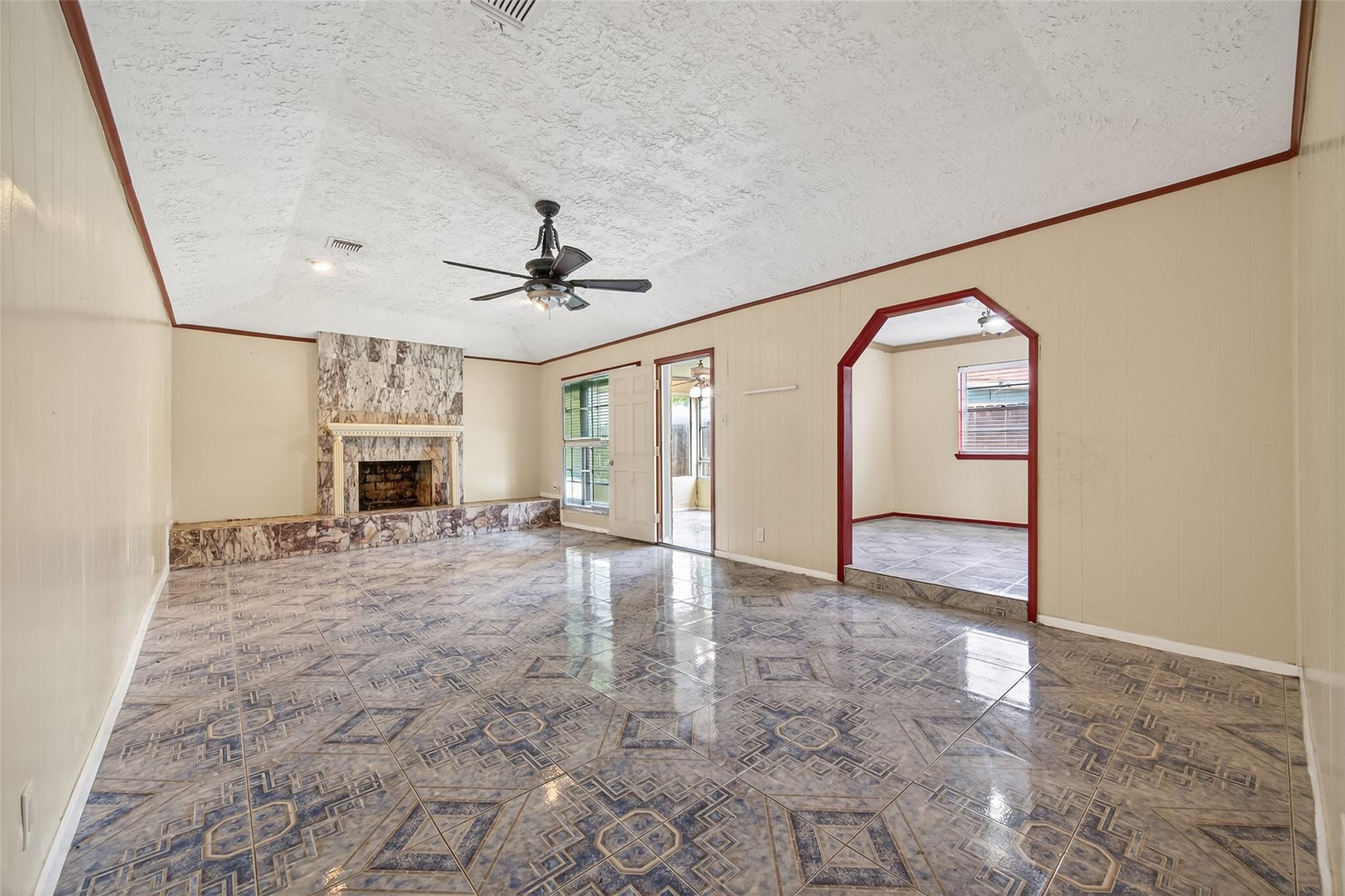 9318 Benning Drive Property Photo 6