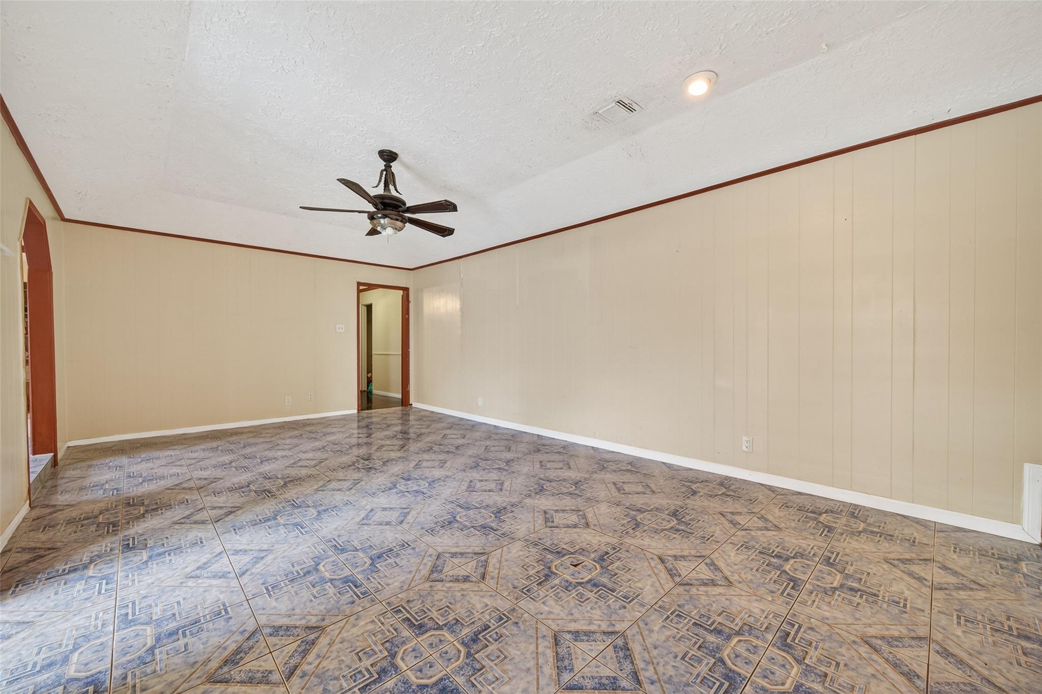 9318 Benning Drive Property Photo 8