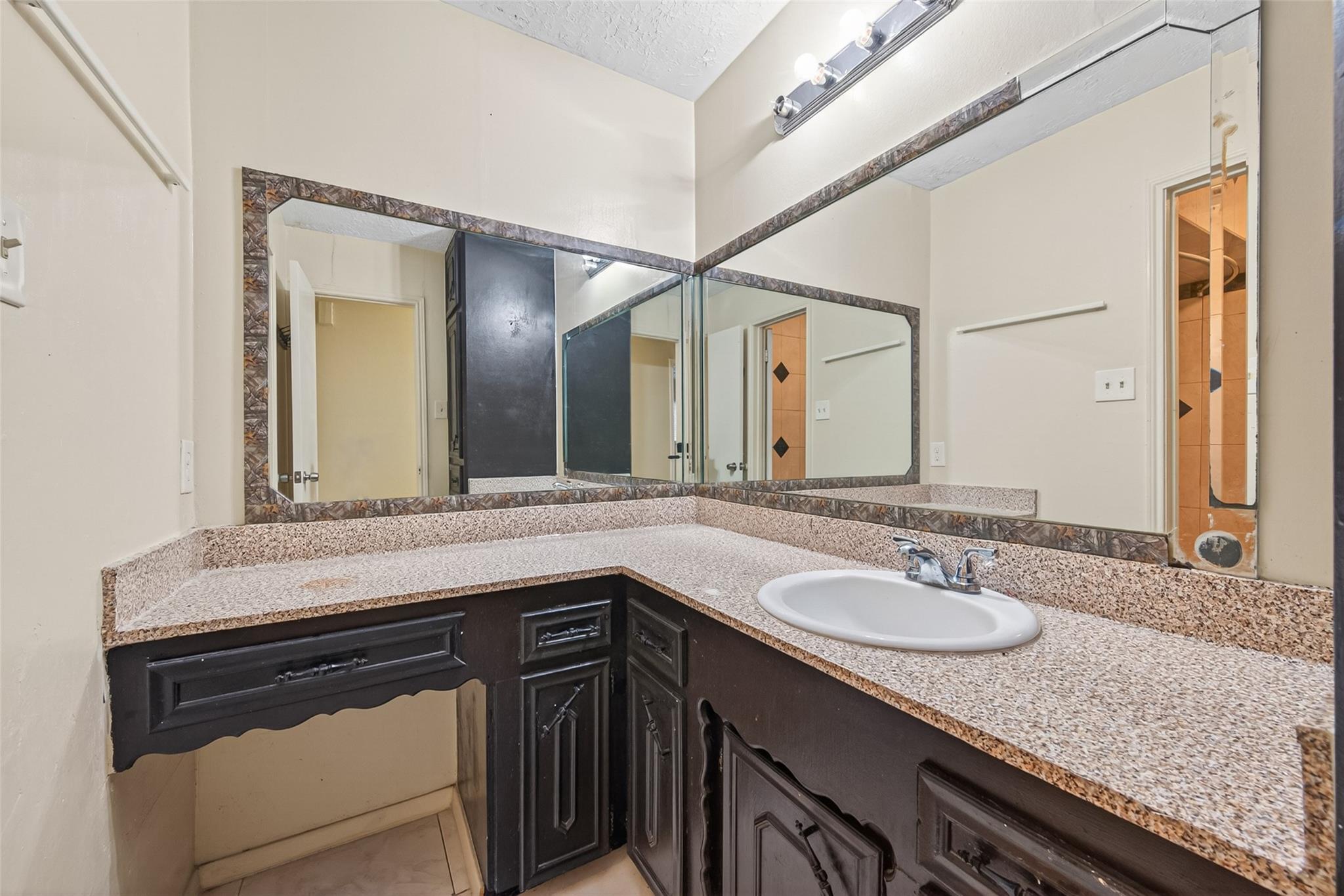 9318 Benning Drive Property Photo 26