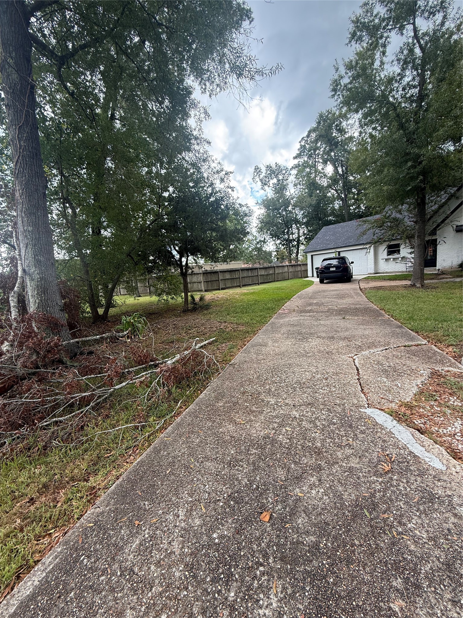 1707 Lone Eagle Circle Property Photo 3