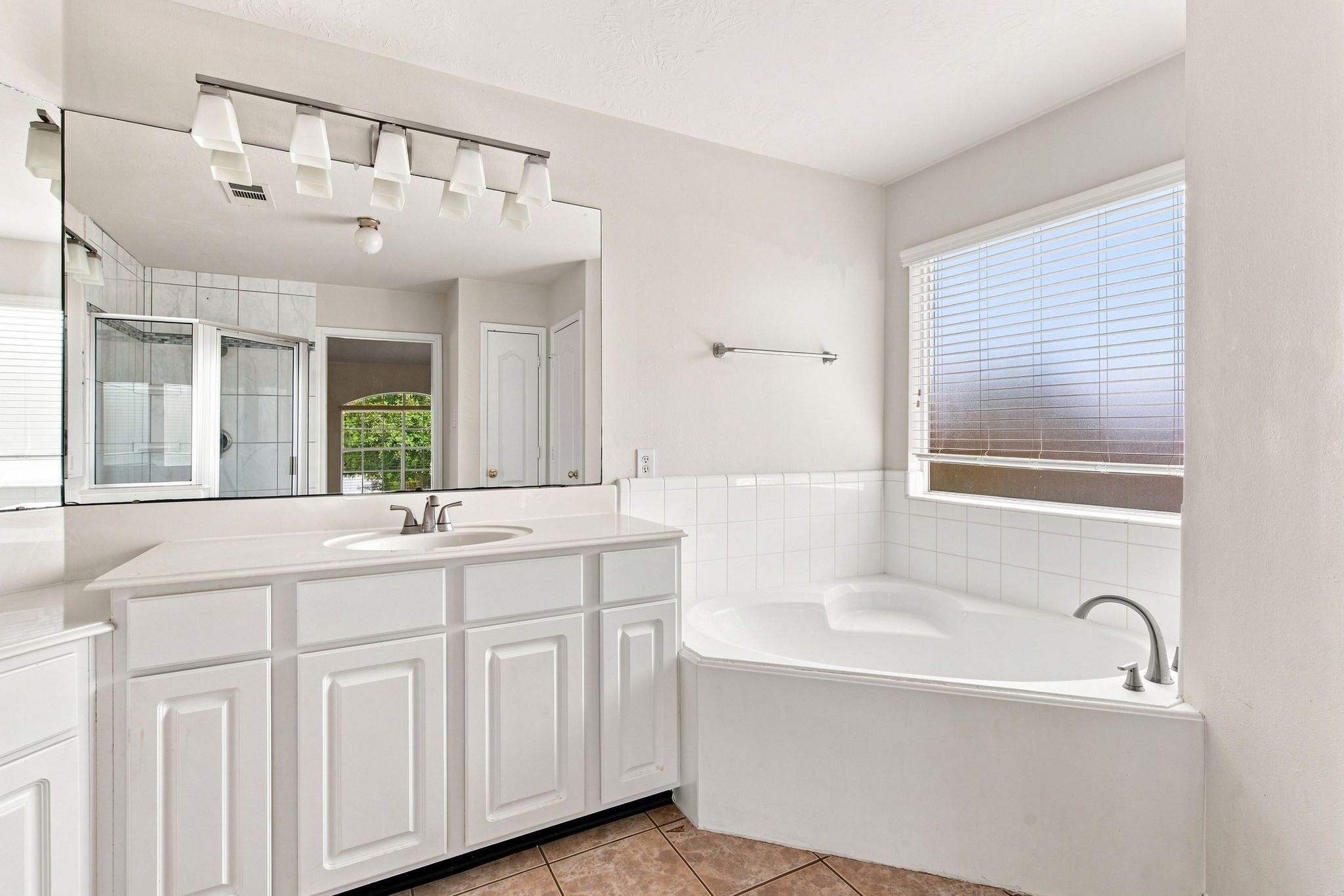 11122 W Cyrus Drive Property Photo 6
