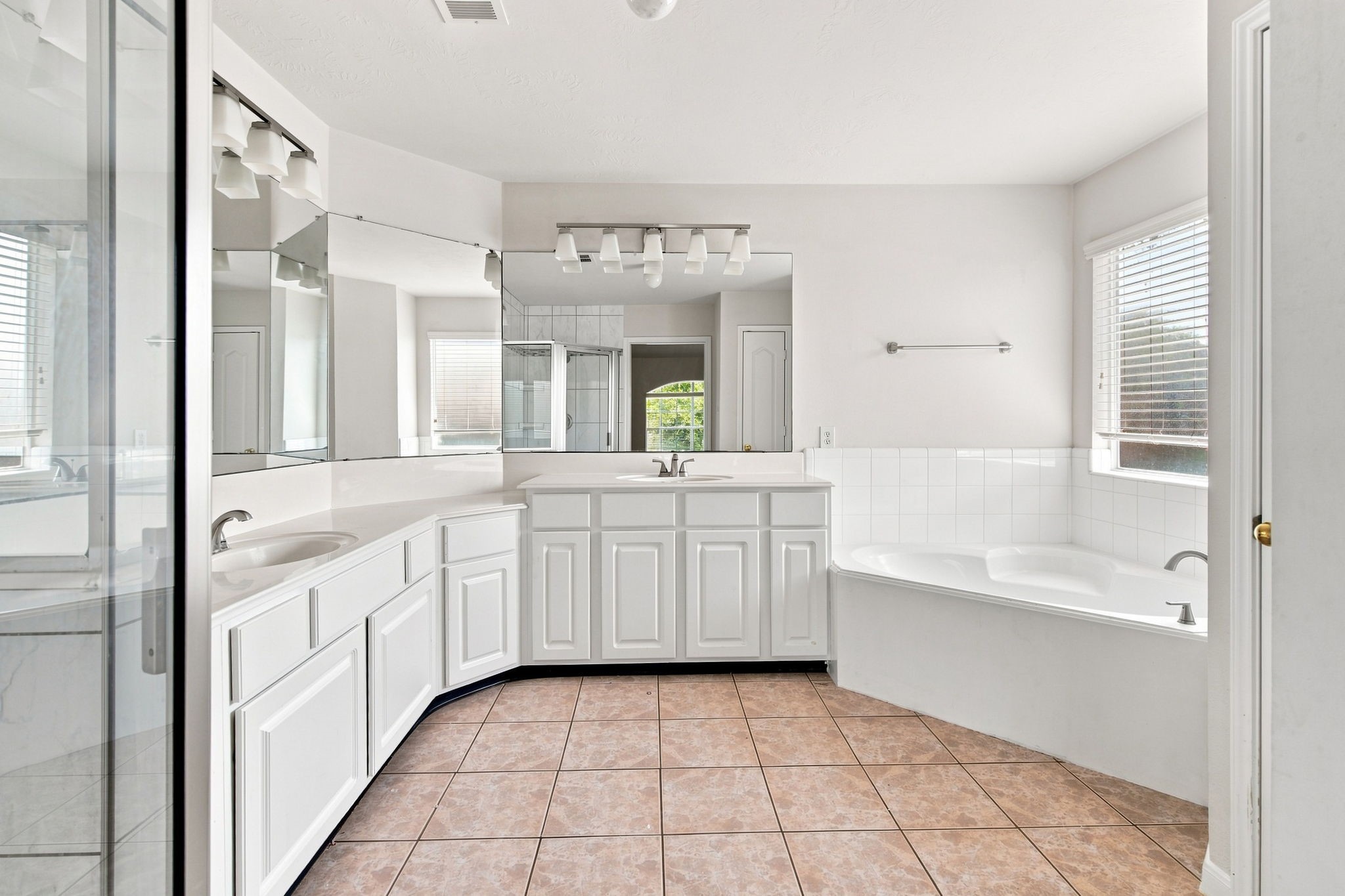 11122 W Cyrus Drive Property Photo 7