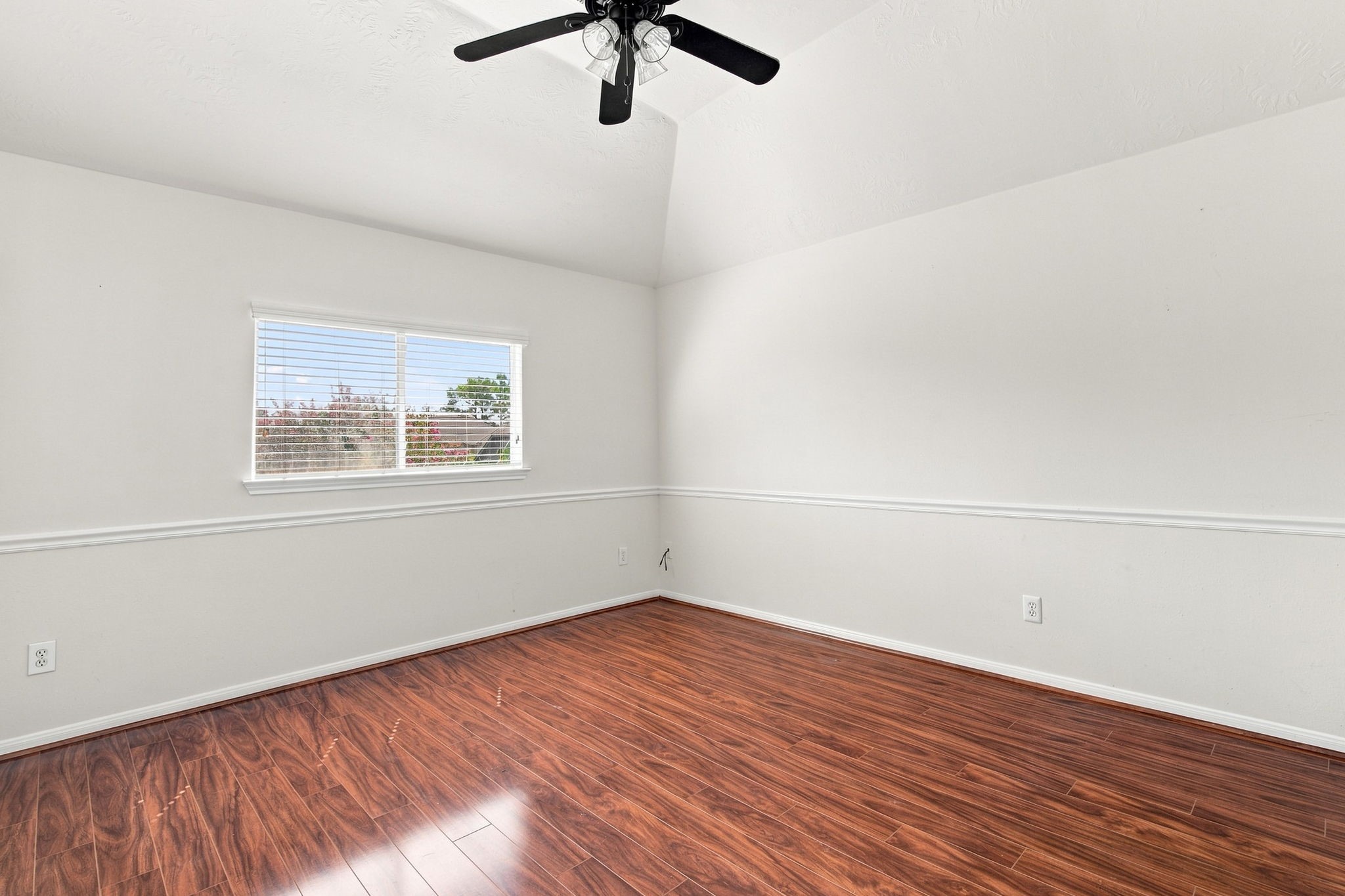 11122 W Cyrus Drive Property Photo 13
