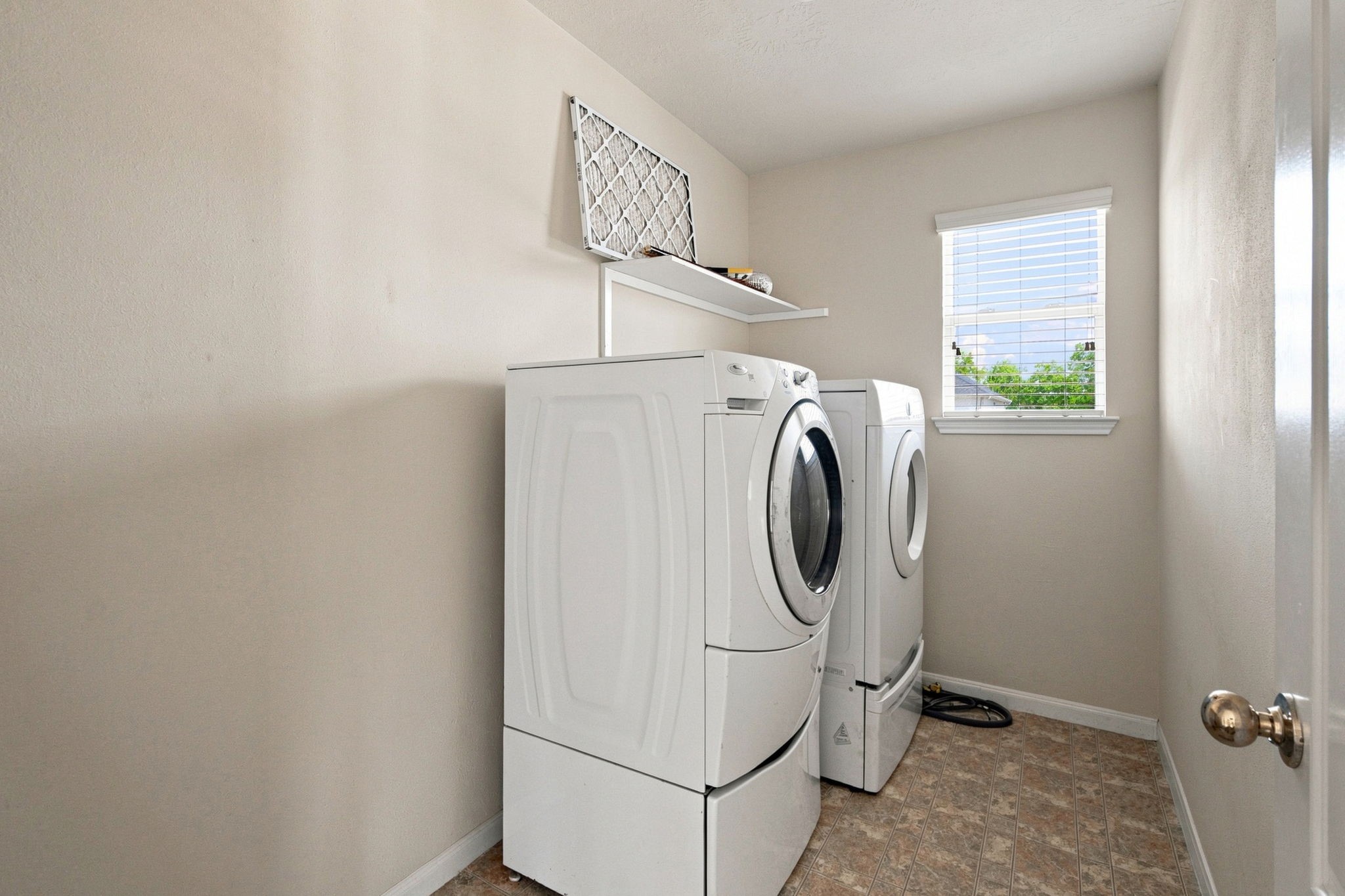 11122 W Cyrus Drive Property Photo 17