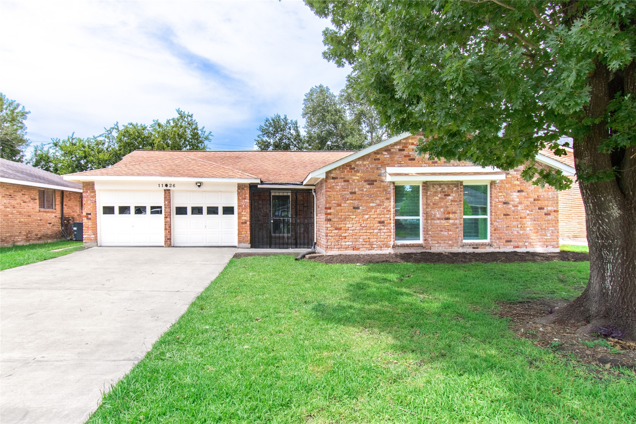 11026 Sandstone Street Property Photo 3