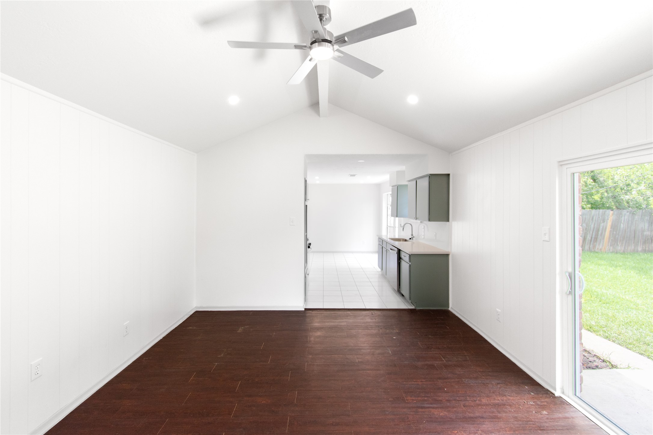 11026 Sandstone Street Property Photo 8