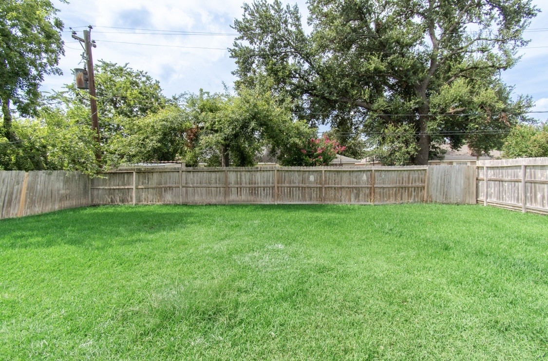 11026 Sandstone Street Property Photo 27