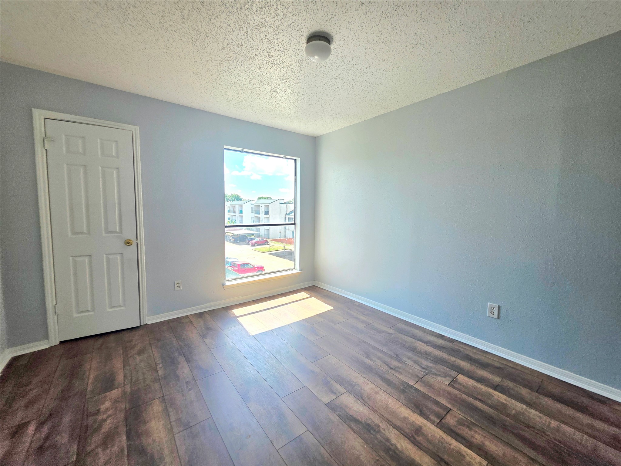 2826 S Bartell Drive 38 Property Photo 17
