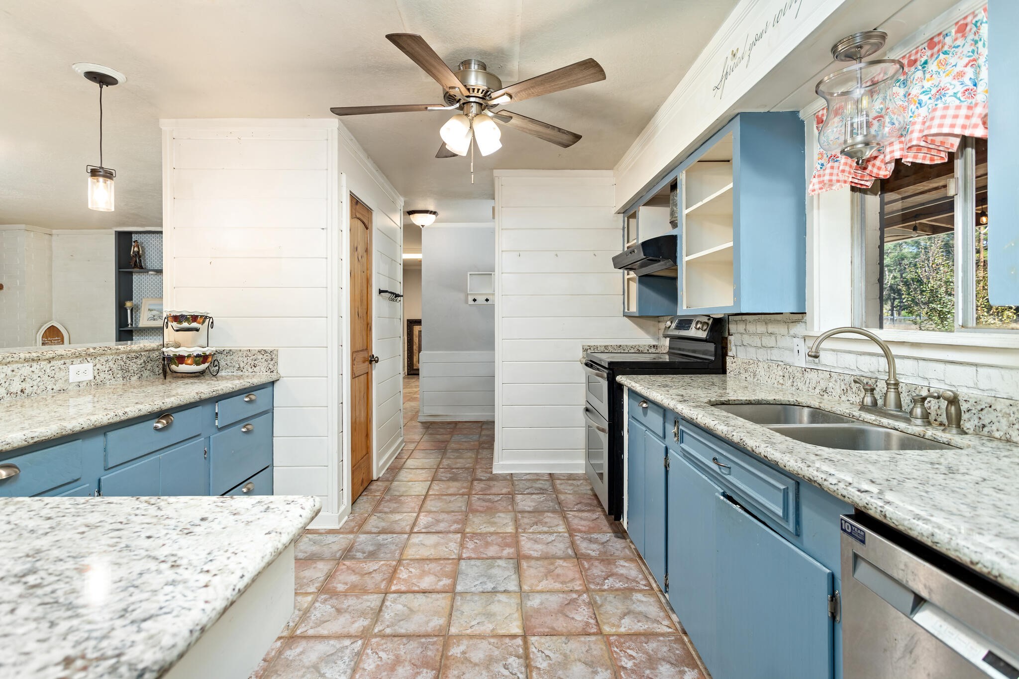 11933 Fm 777 Property Photo 10