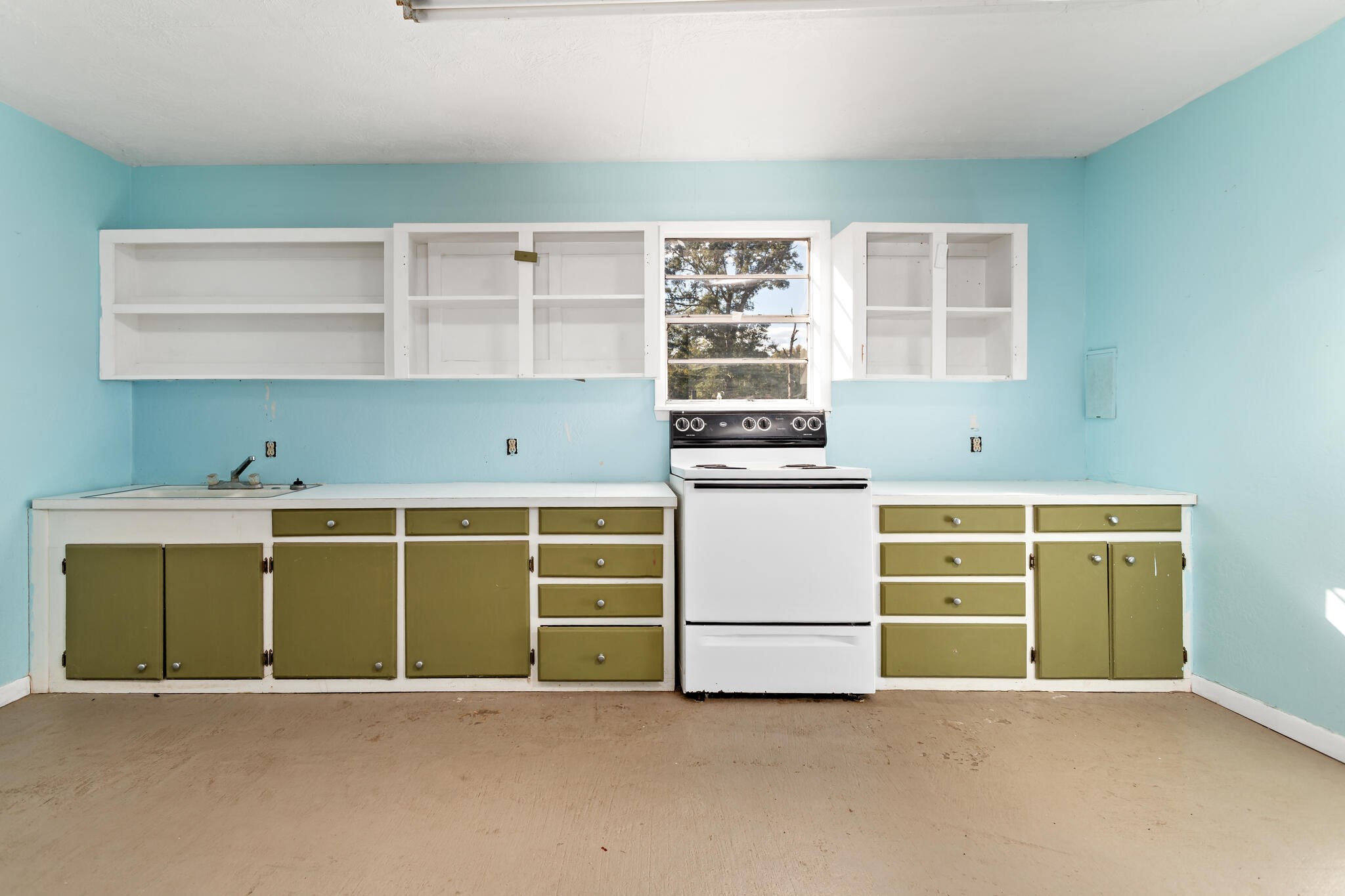 11933 Fm 777 Property Photo 32