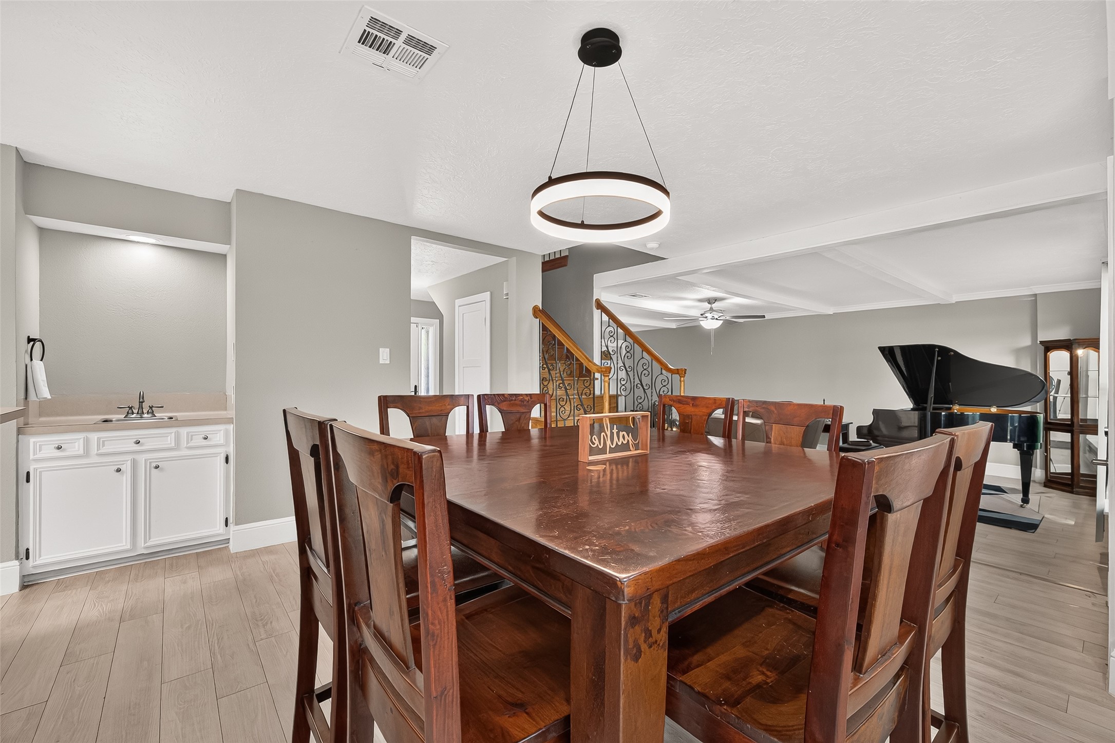 5507 Arncliffe Drive Property Photo 13