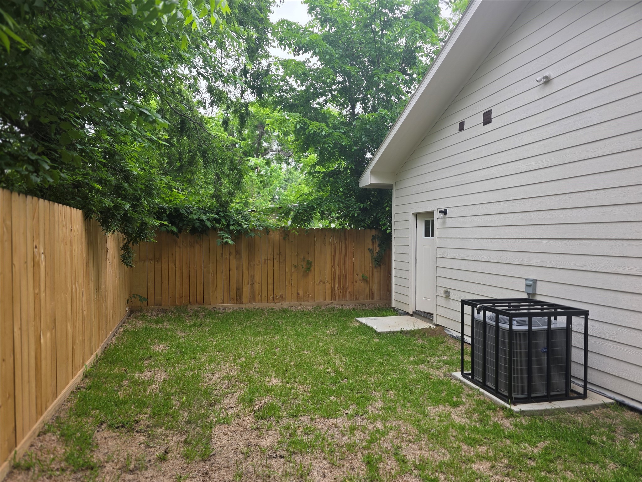 3318 Webster Street Property Photo 8