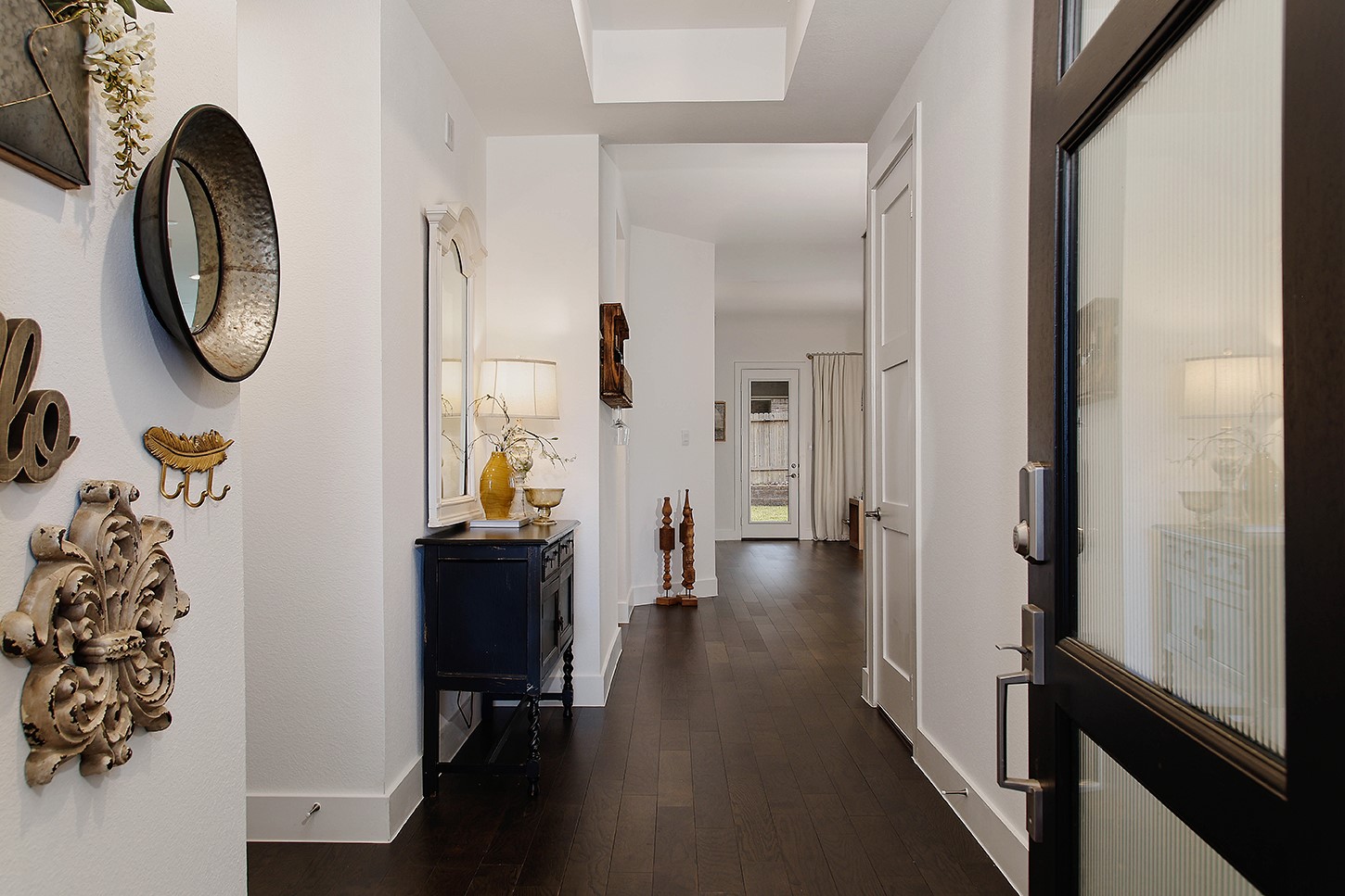 12103 Bee Bush Court Property Photo 4