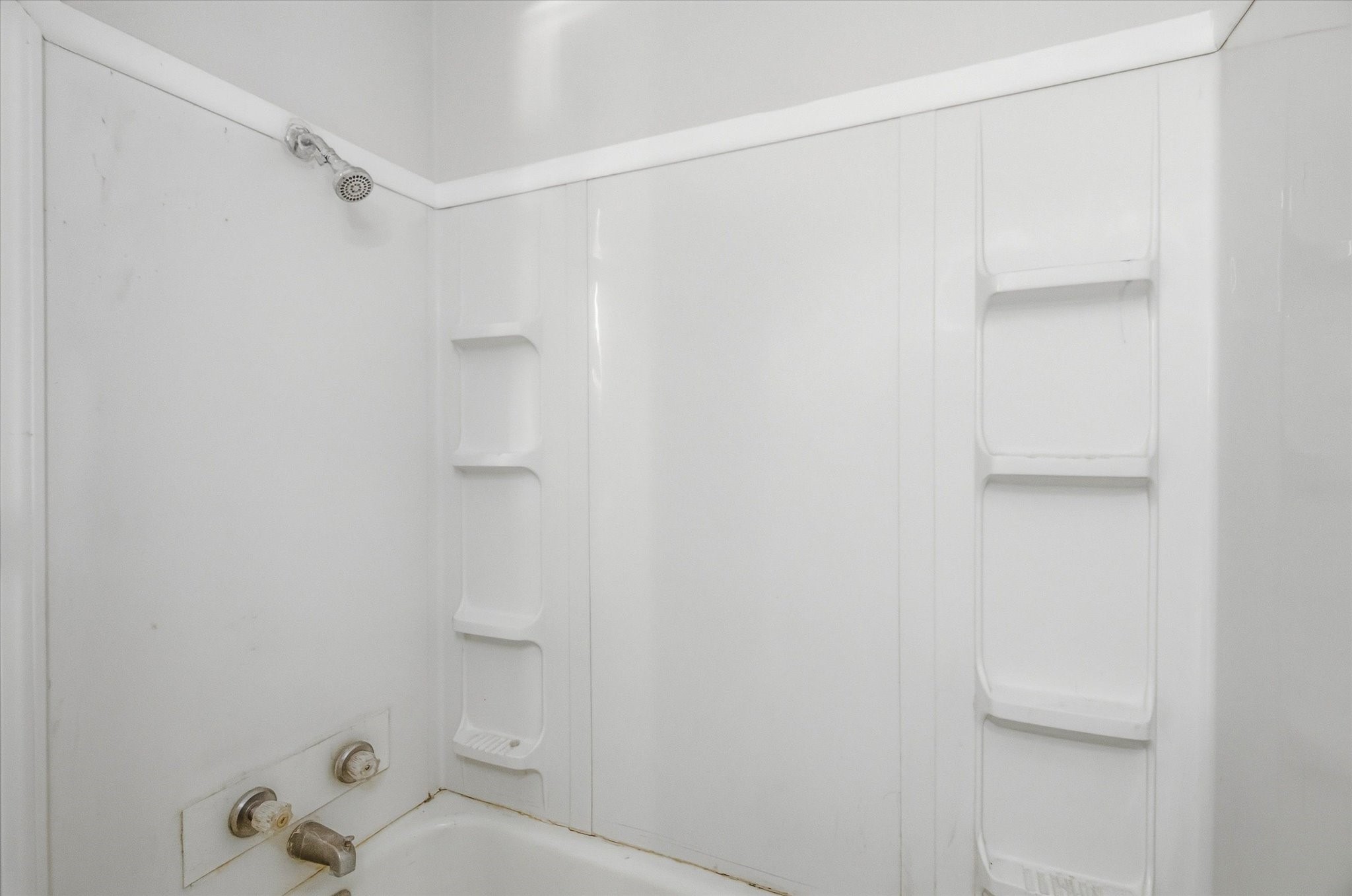 501 Ladd Street Property Photo 16