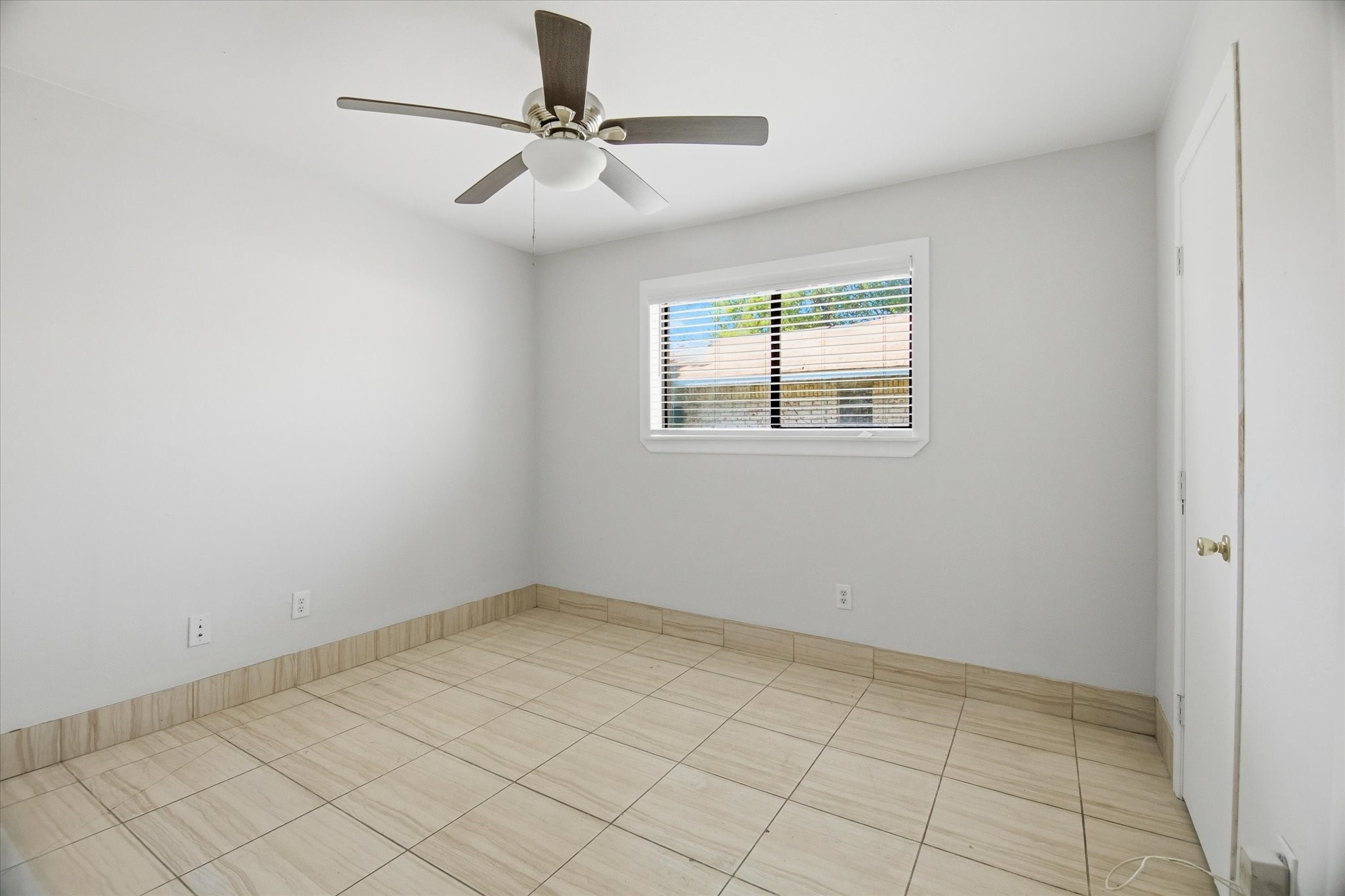 501 Ladd Street Property Photo 19