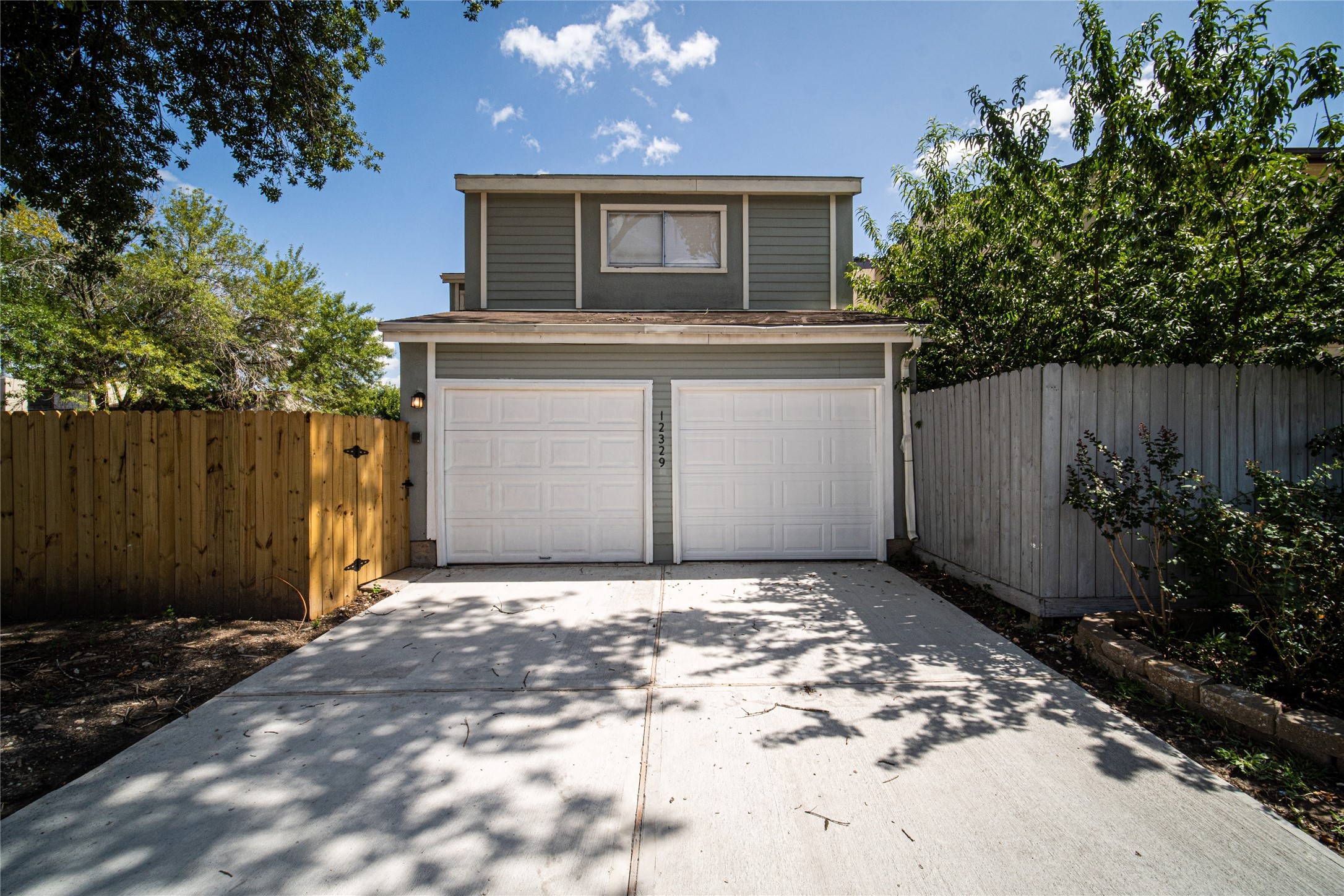 12329 Springcrest Drive Property Photo 1