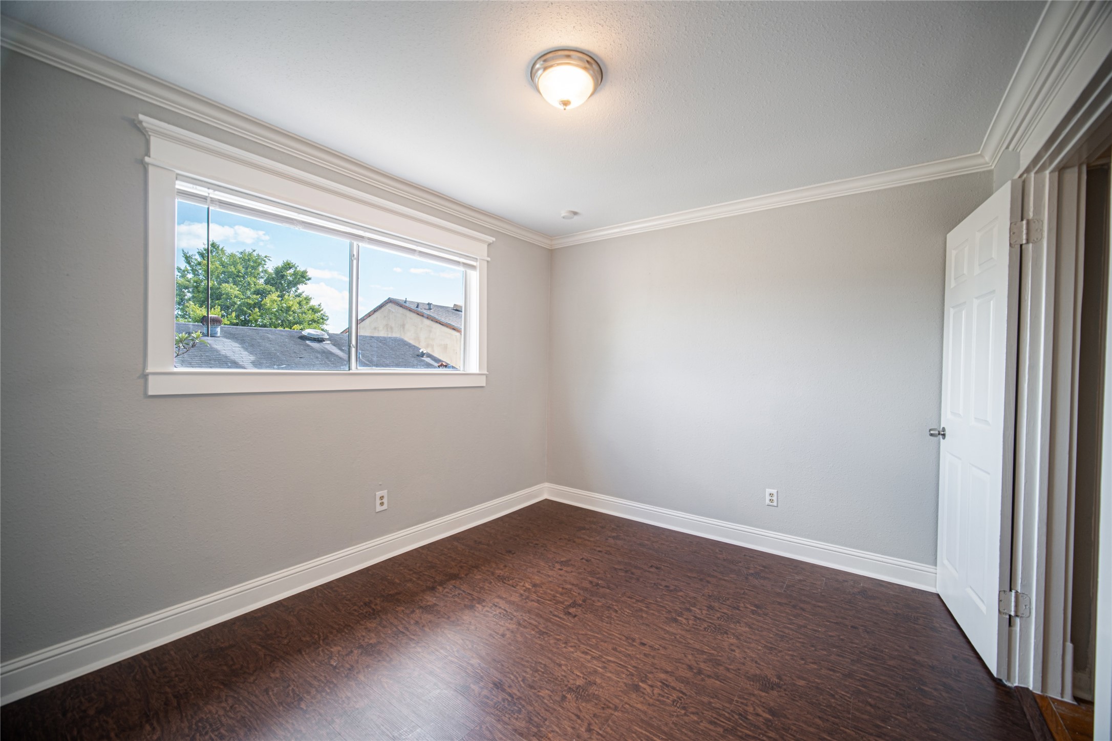 12329 Springcrest Drive Property Photo 8