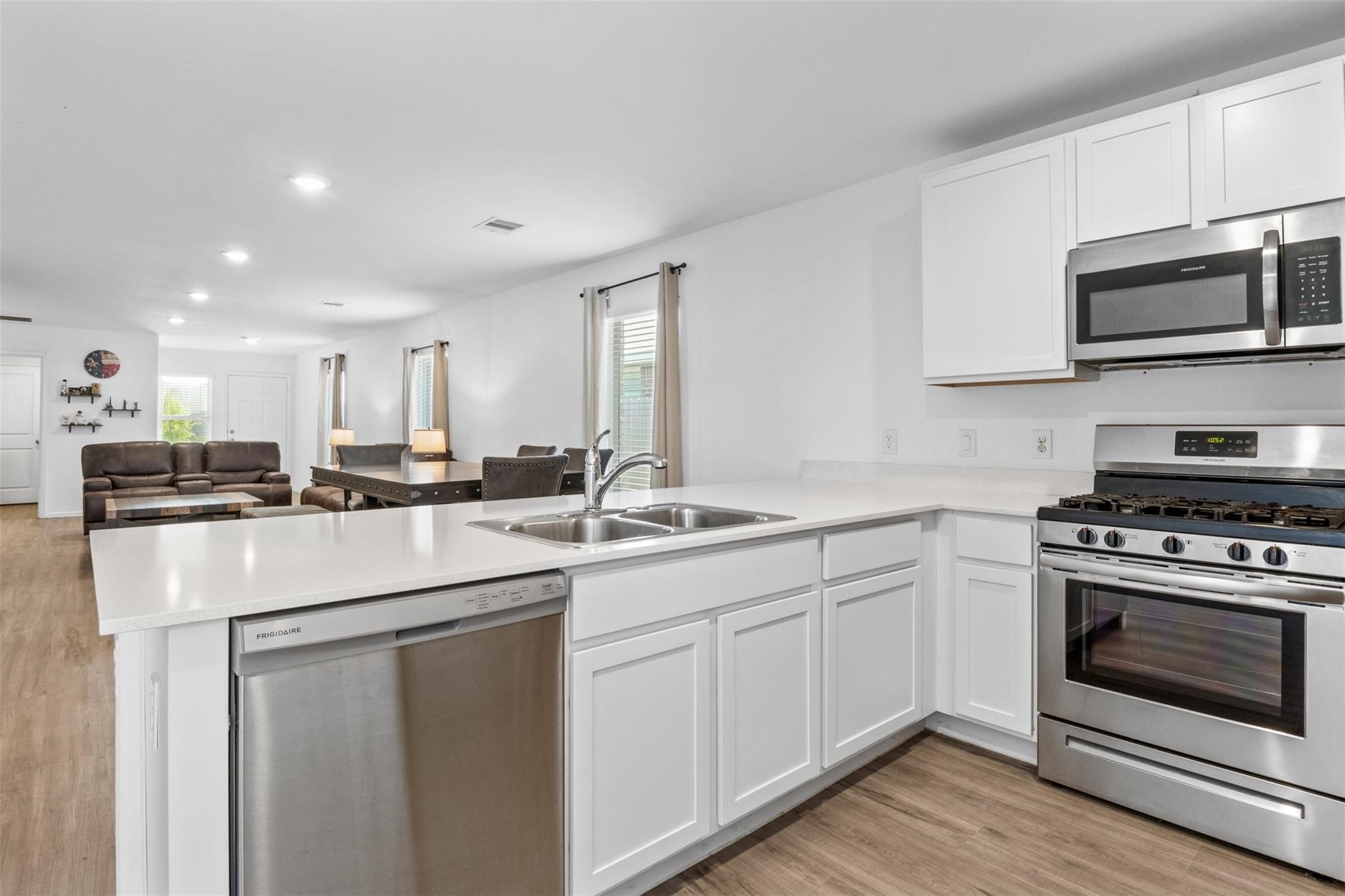 9311 Sierra Point Way Property Photo 11