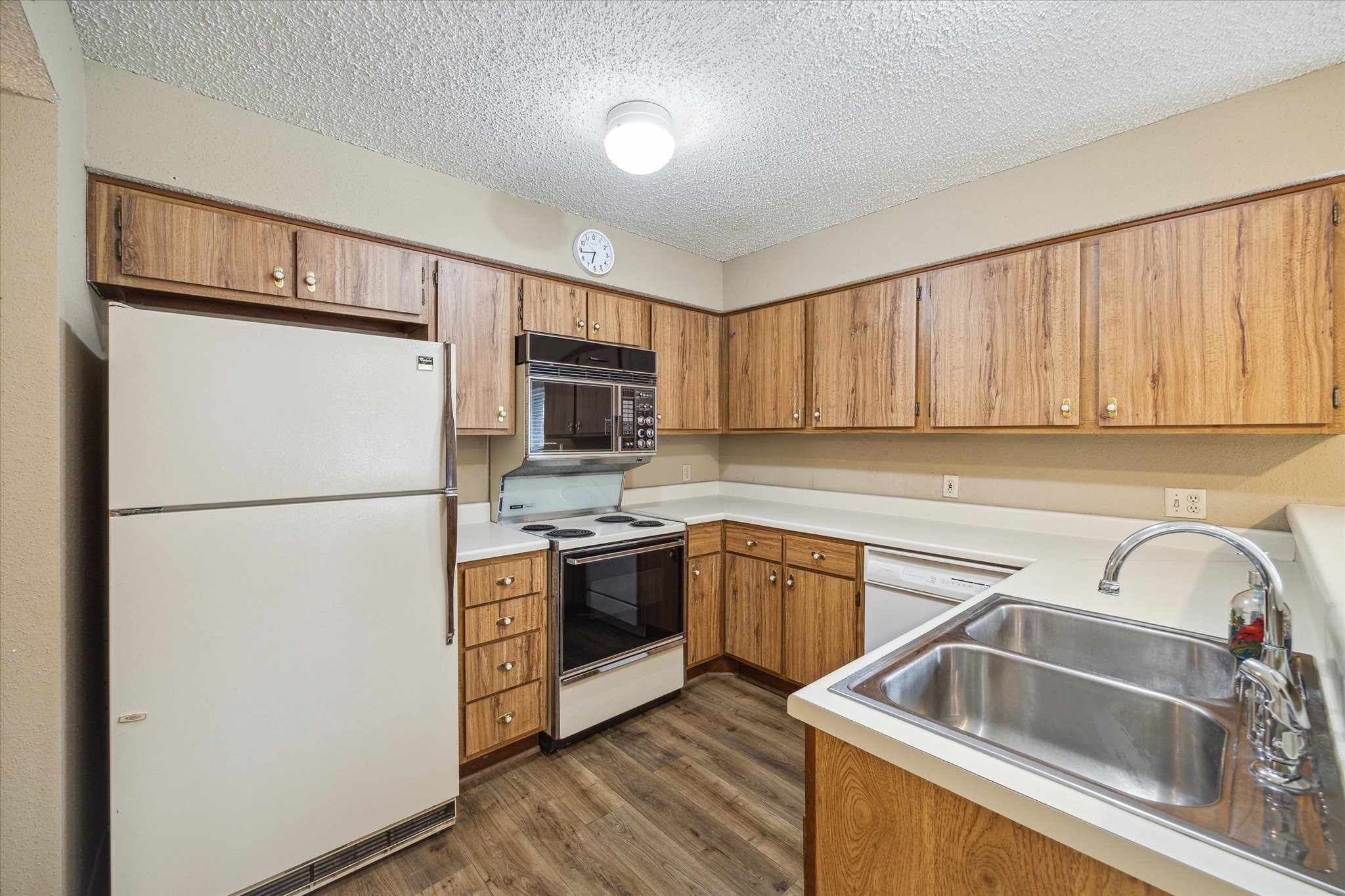 2510 Grants Lake Boulevard 44 Property Photo 7