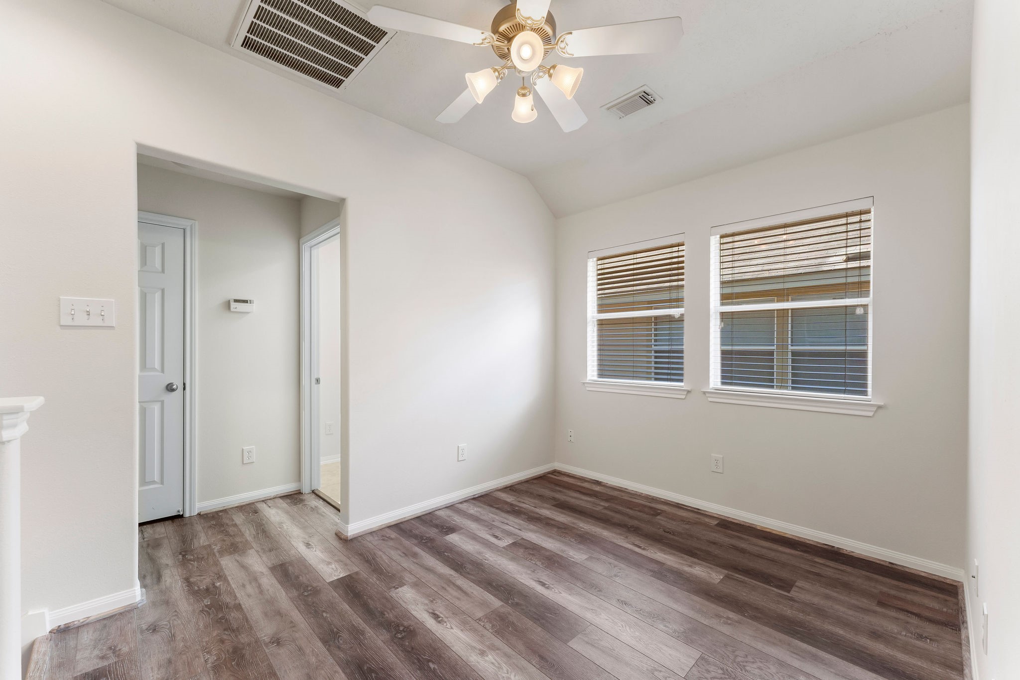 62 W Twinvale Loop Property Photo 11