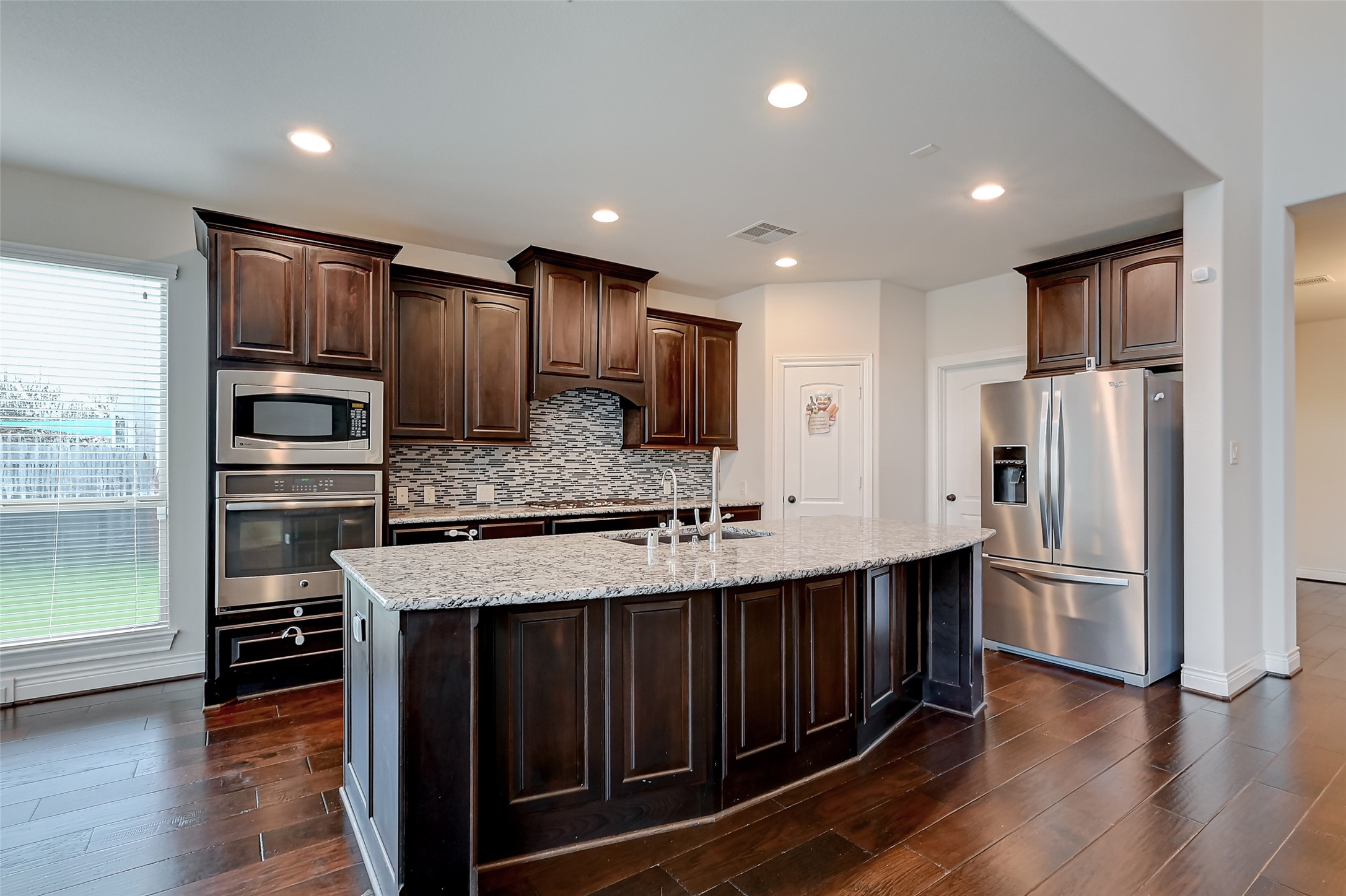 4006 Misty Waters Lane Property Photo 13