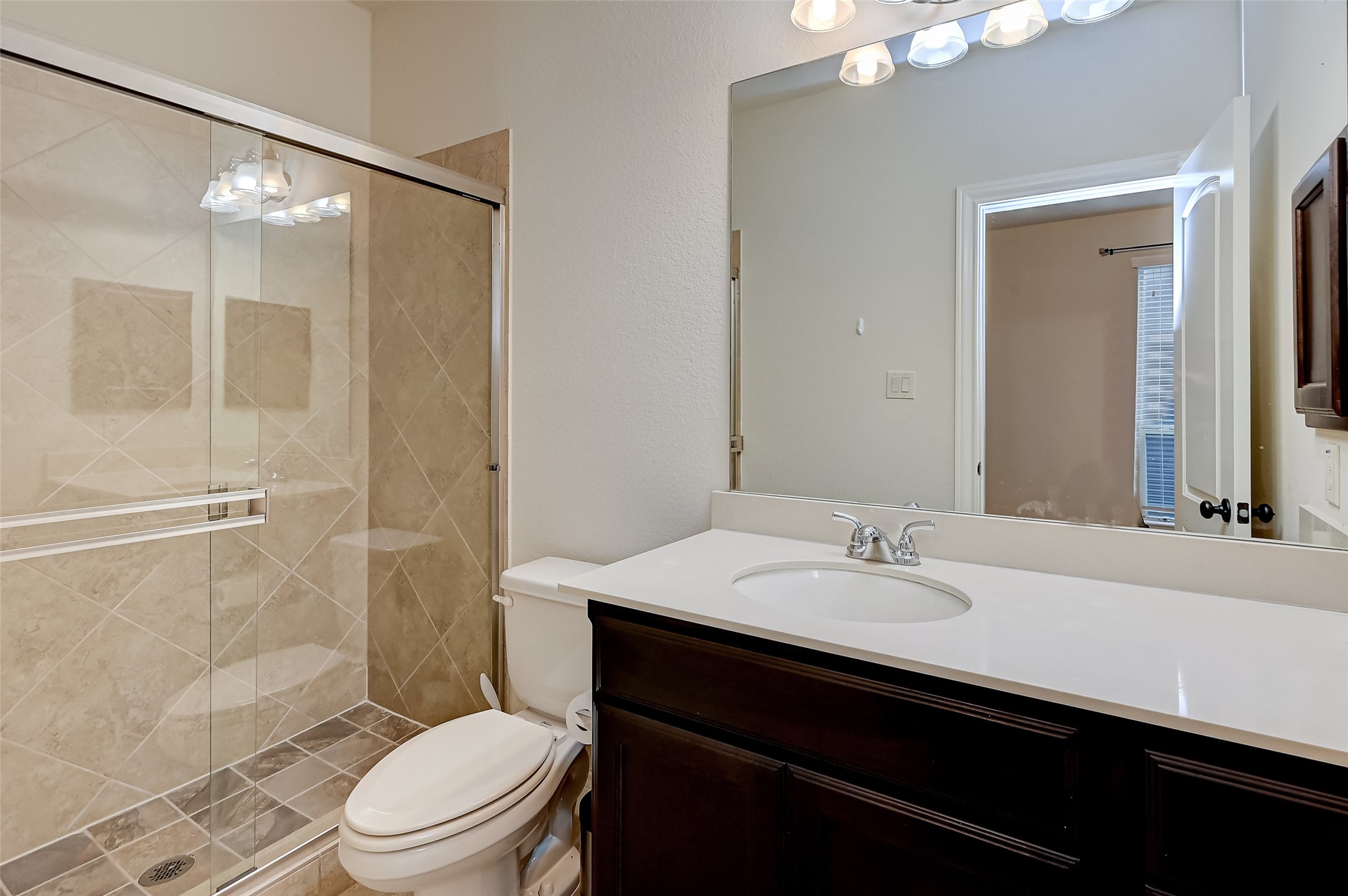 4006 Misty Waters Lane Property Photo 20