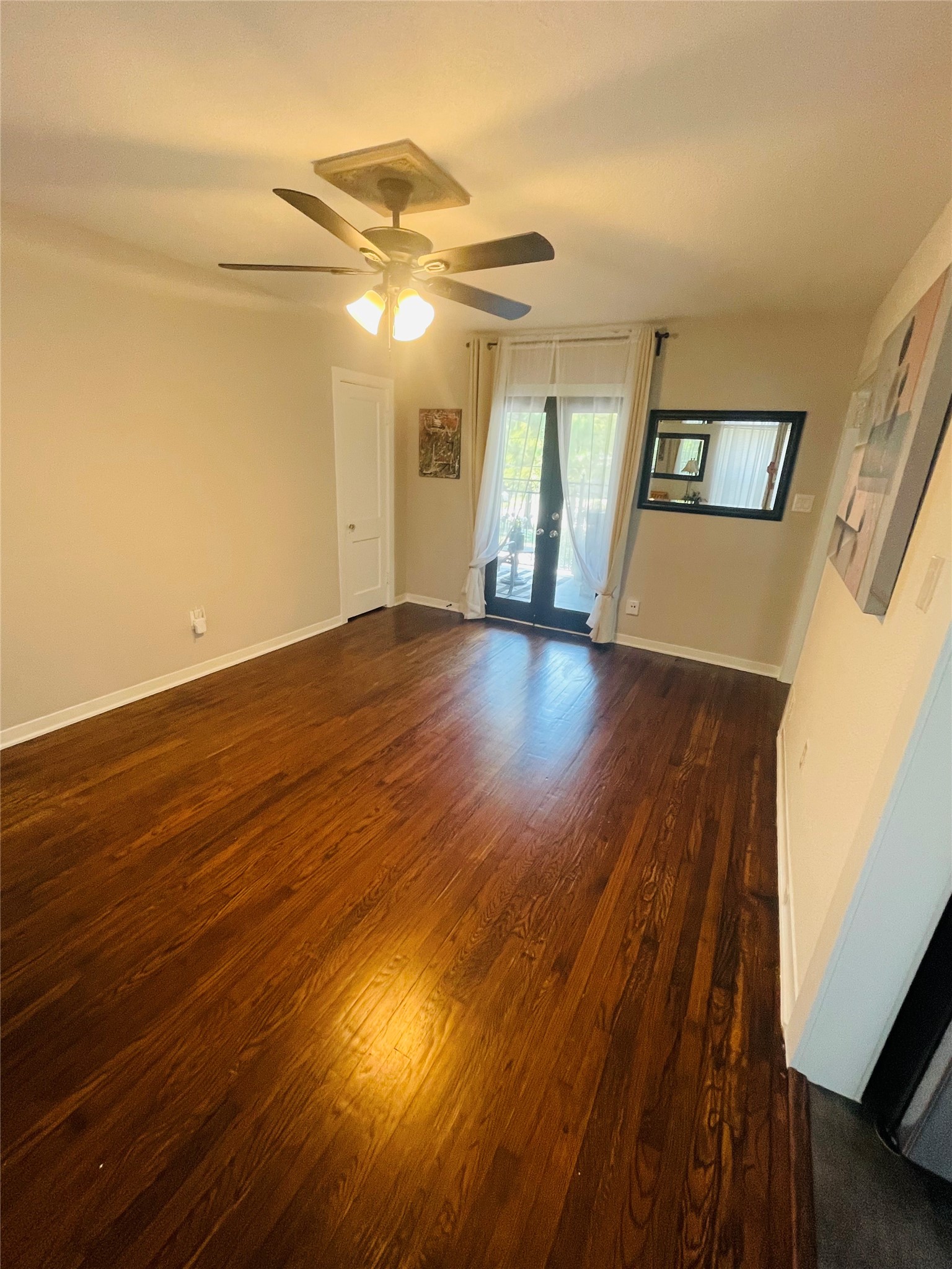 4705 Park Drive Property Photo 14