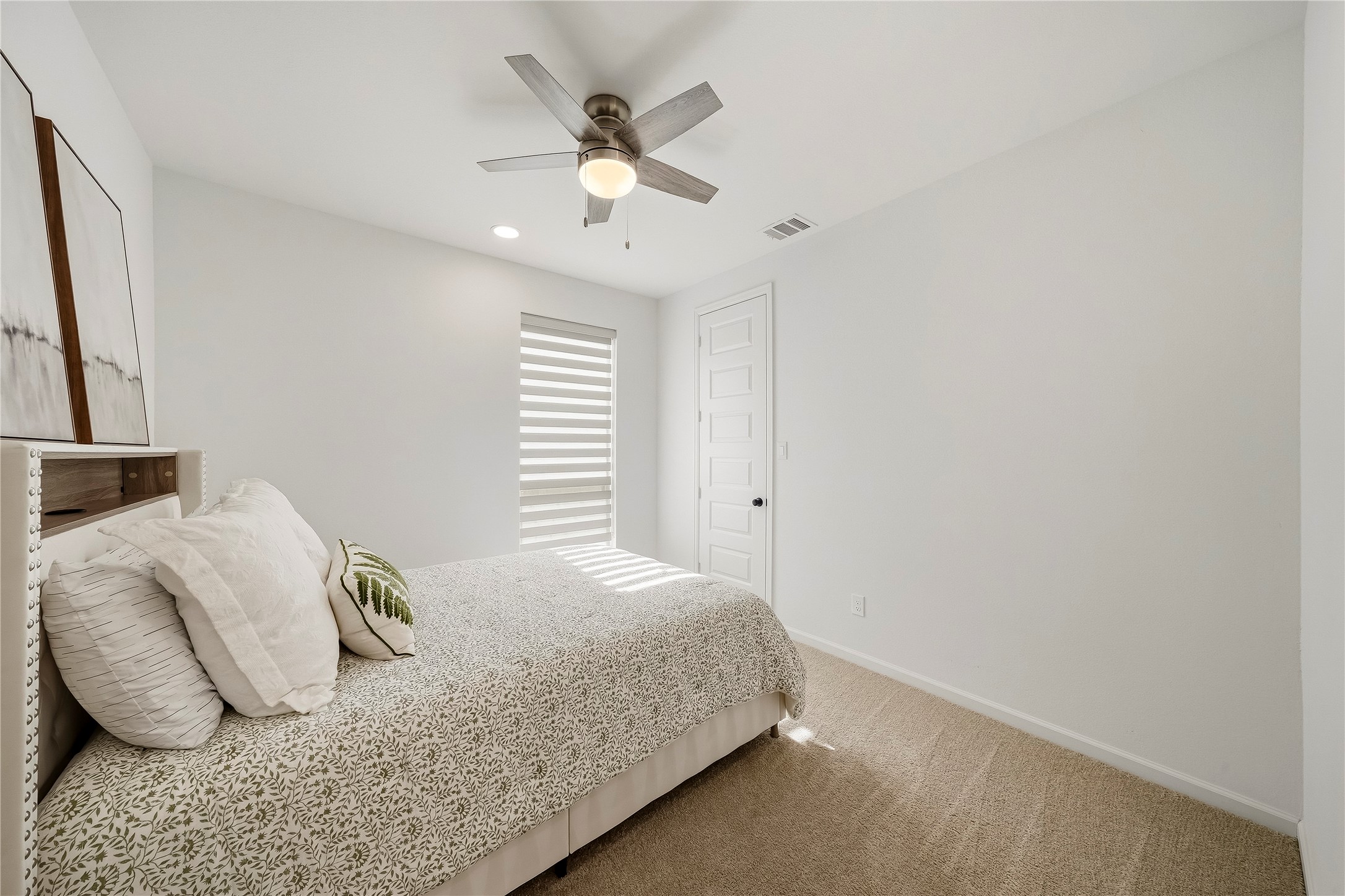 10606 Novy Grove Drive Property Photo 14