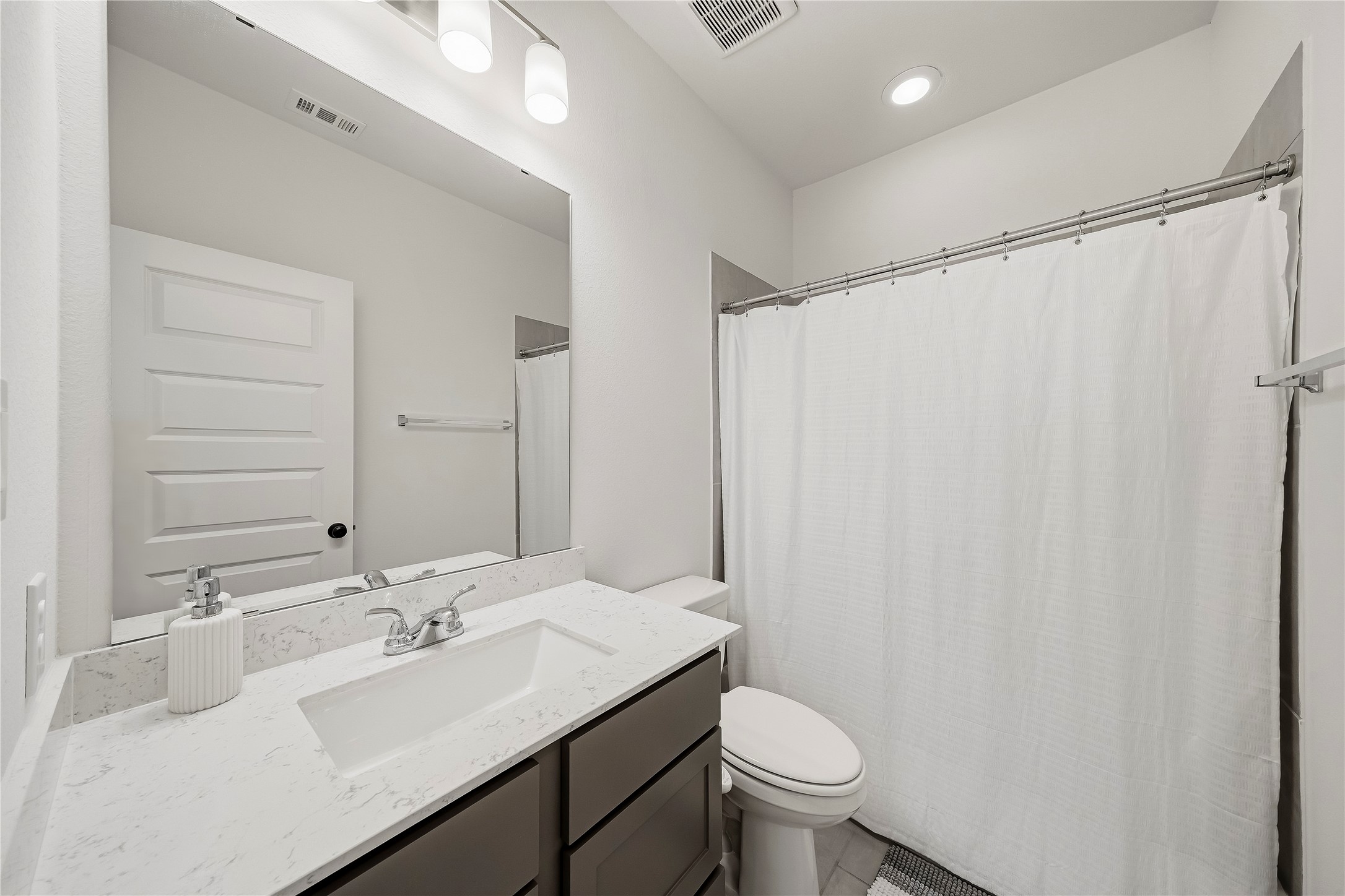 10606 Novy Grove Drive Property Photo 35