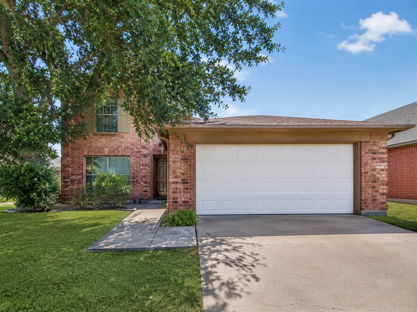 15103 Beechnut Street Property Photo 3