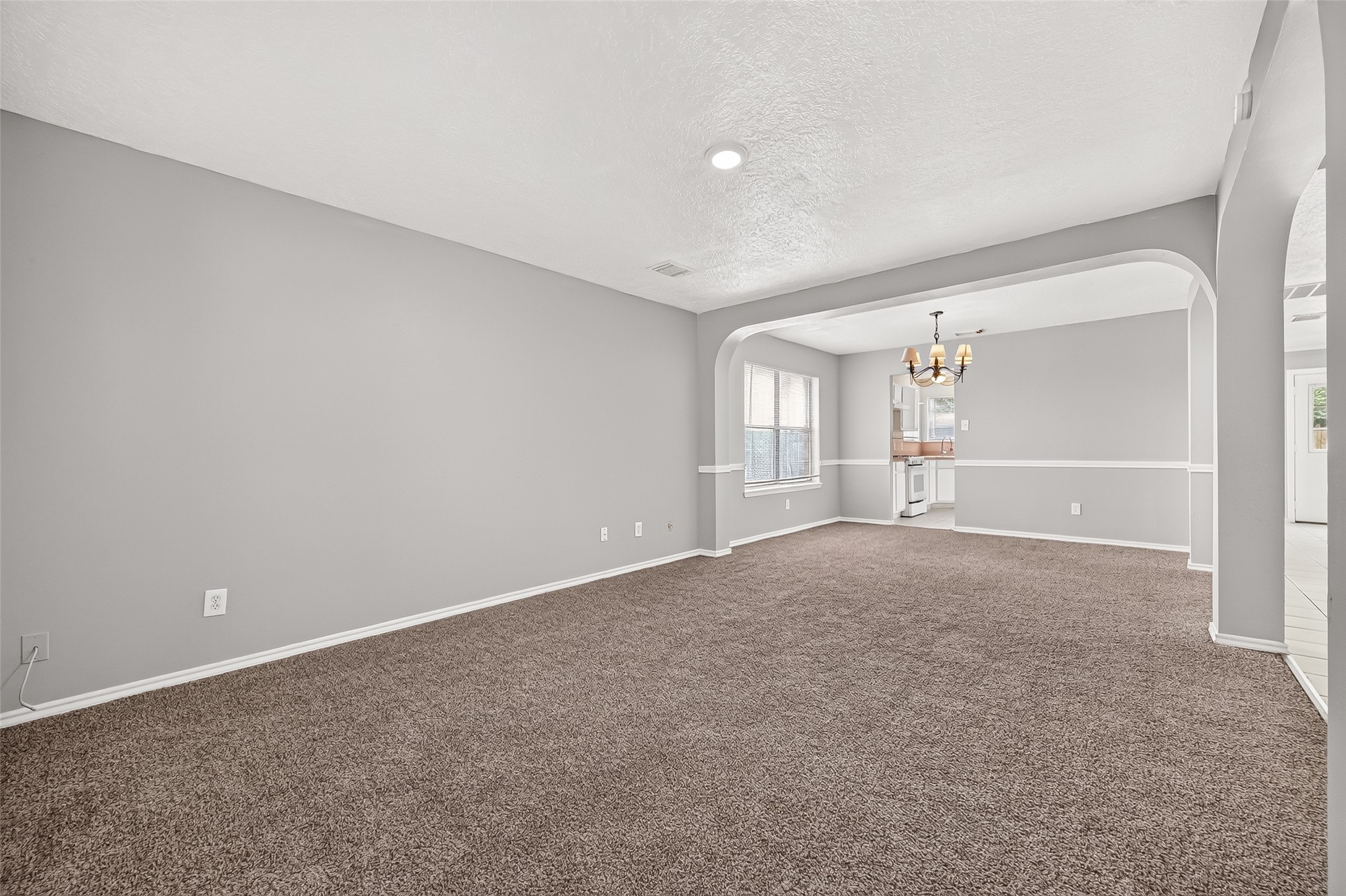 15103 Beechnut Street Property Photo 8