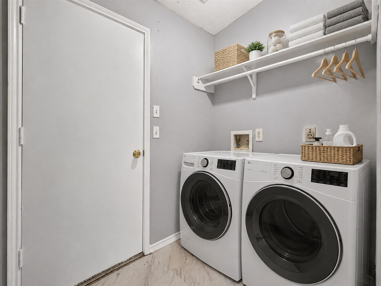 15103 Beechnut Street Property Photo 14