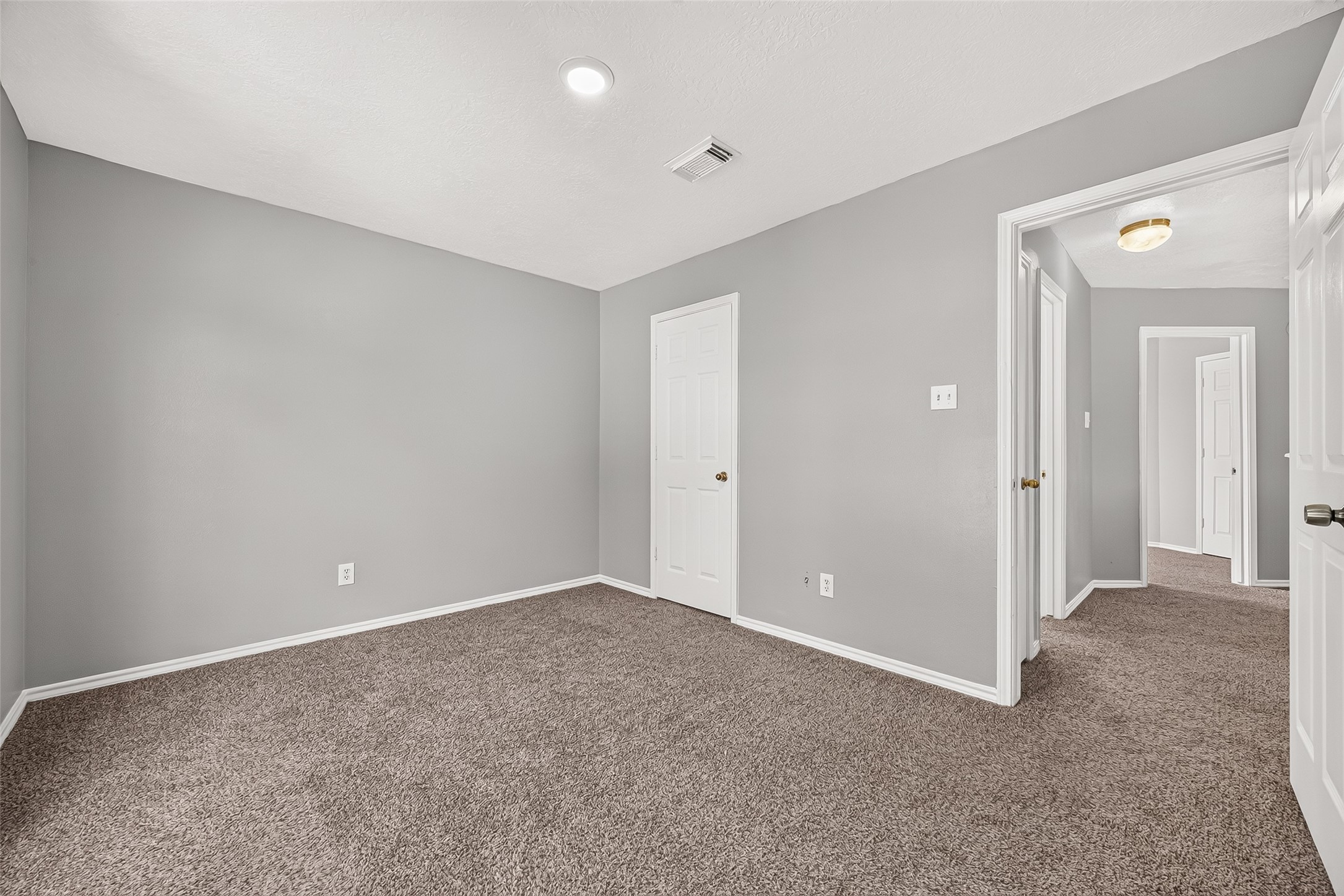 15103 Beechnut Street Property Photo 28