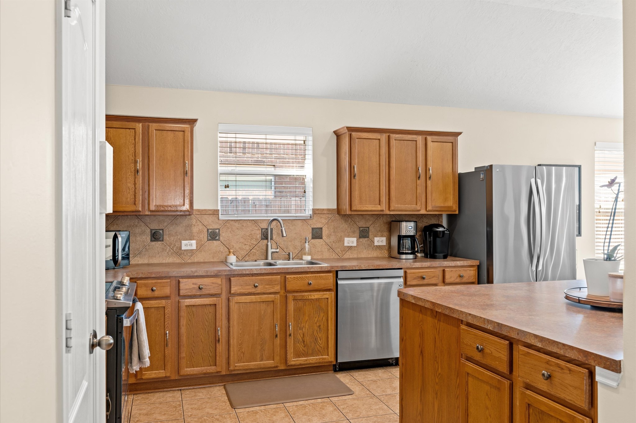 16106 Colt Springs Lane Property Photo 10