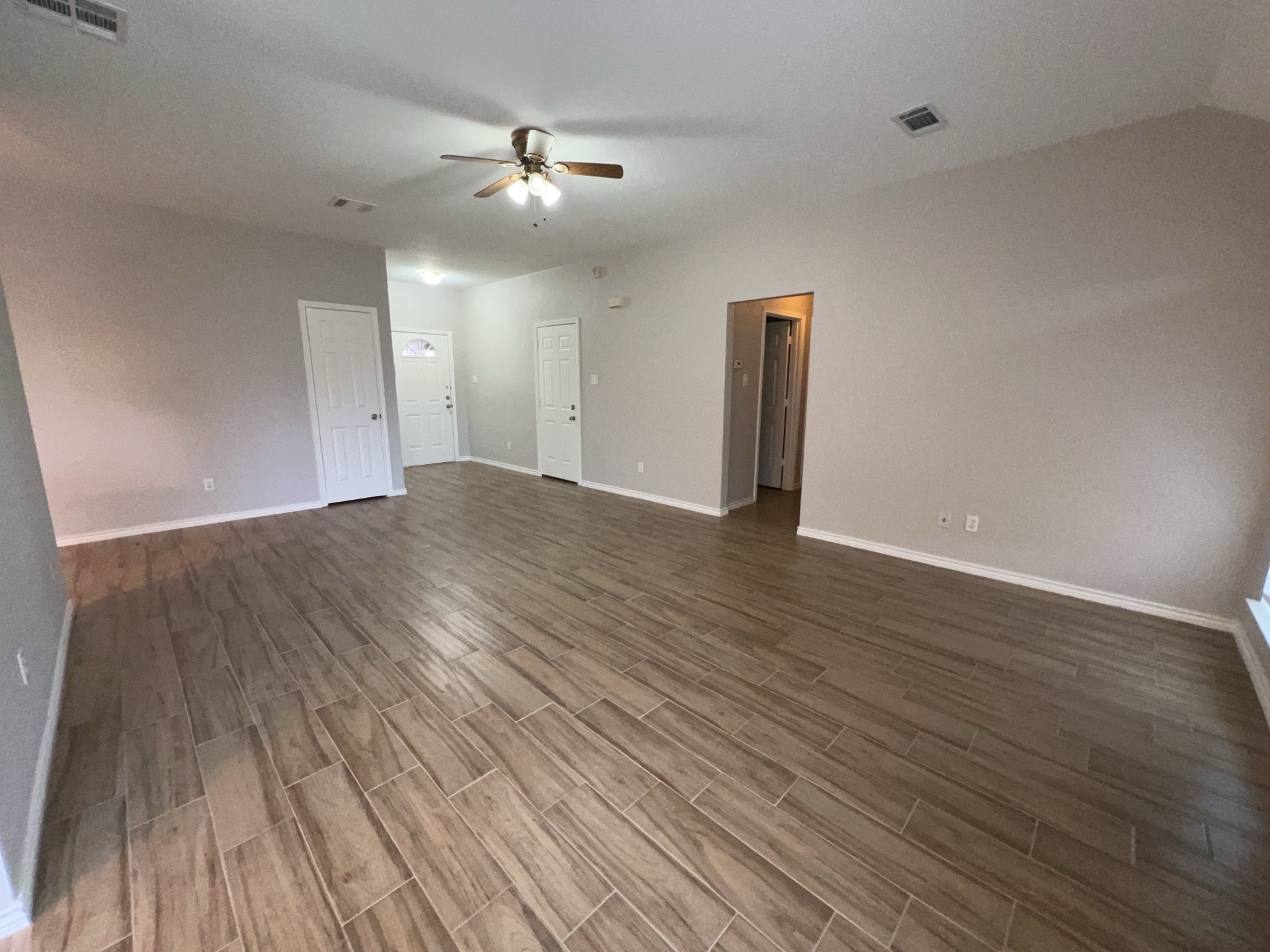 3634 Du Bois Street Property Photo 6