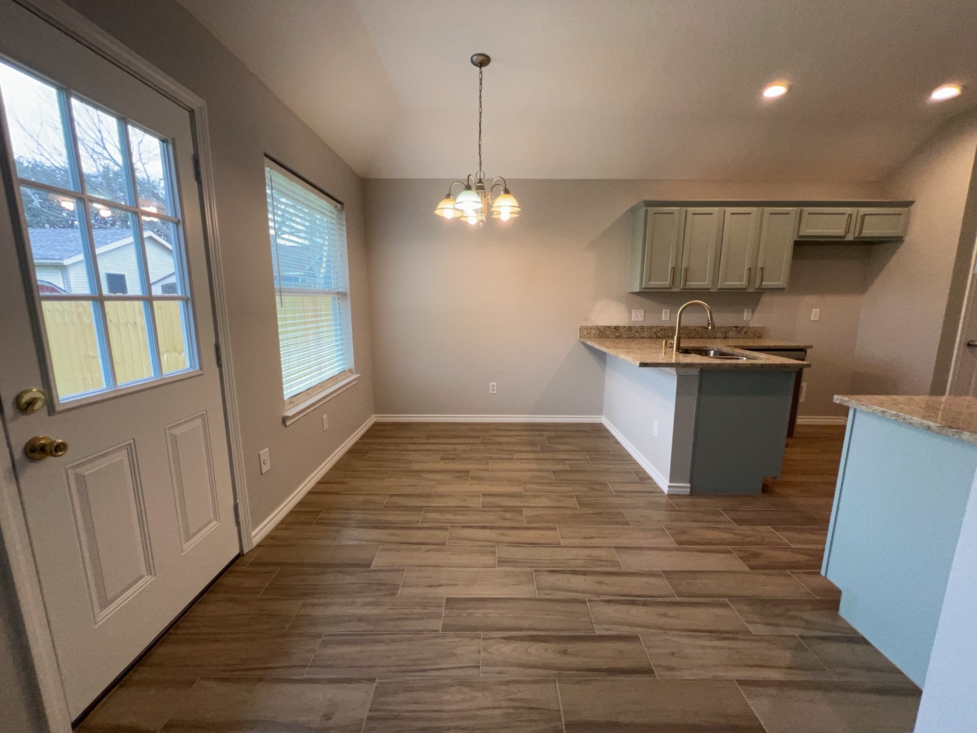 3634 Du Bois Street Property Photo 18