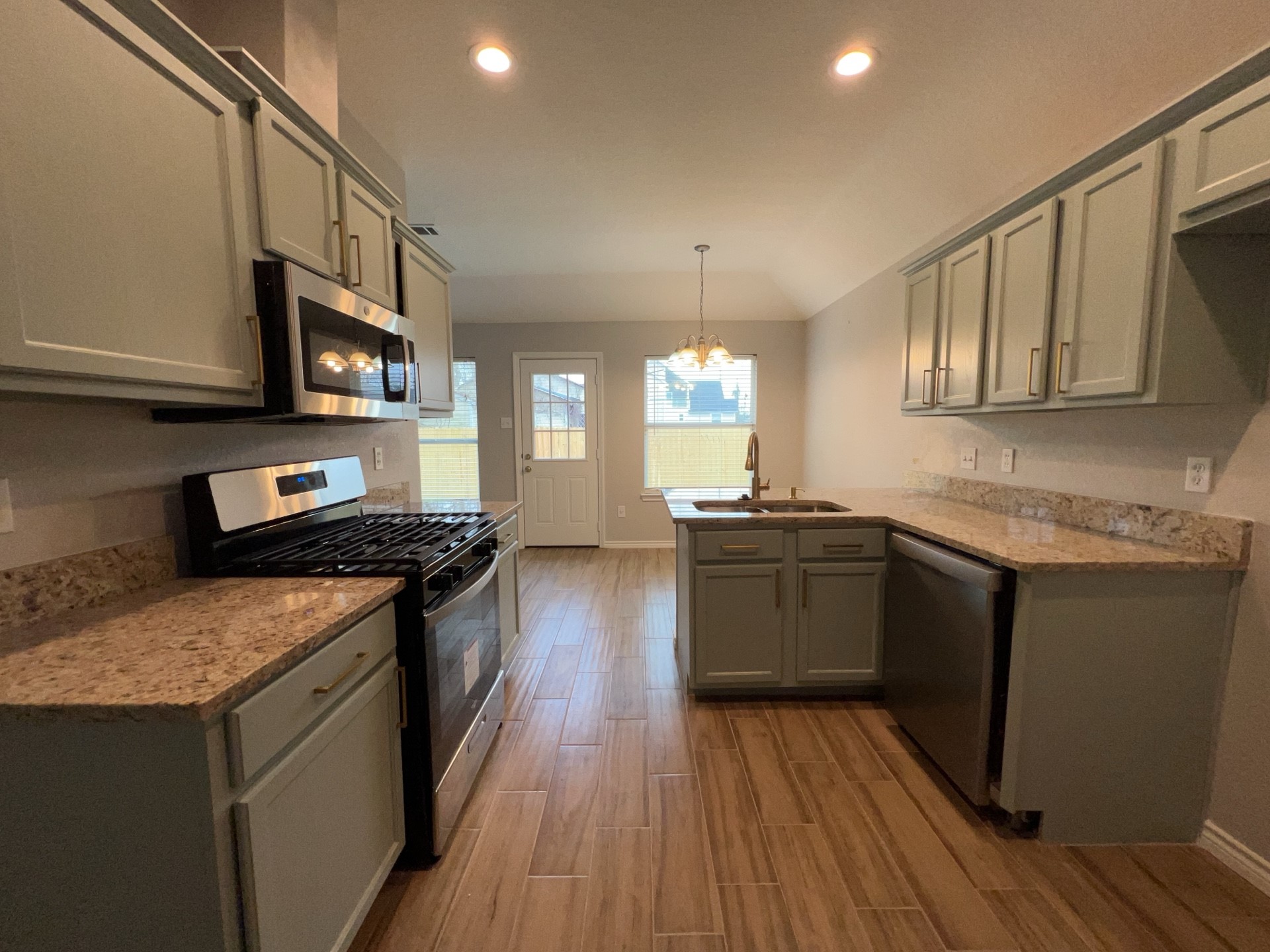 3634 Du Bois Street Property Photo 20