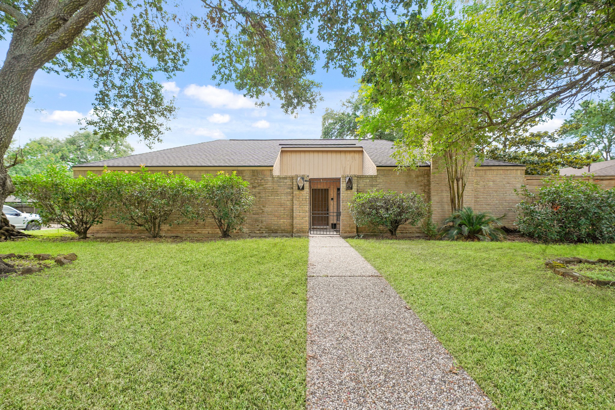 10803 Shawnbrook Drive Property Photo 1