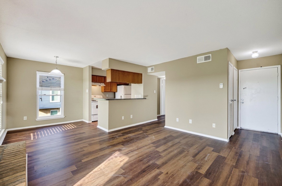 18511 Egret Bay Boulevard 312 Property Photo 6