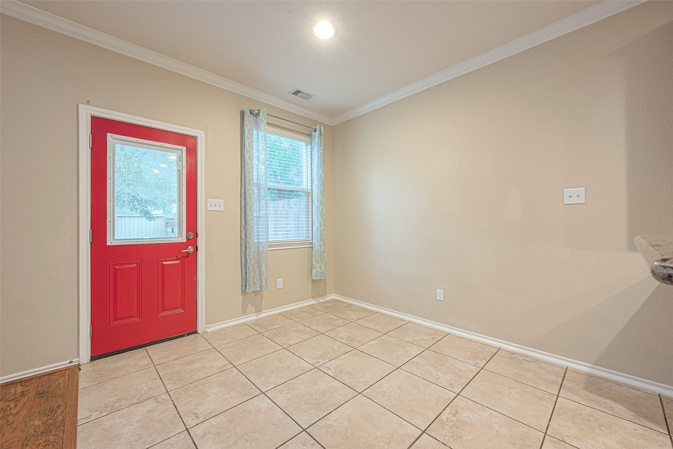 24630 Folkstone Circle Property Photo 11