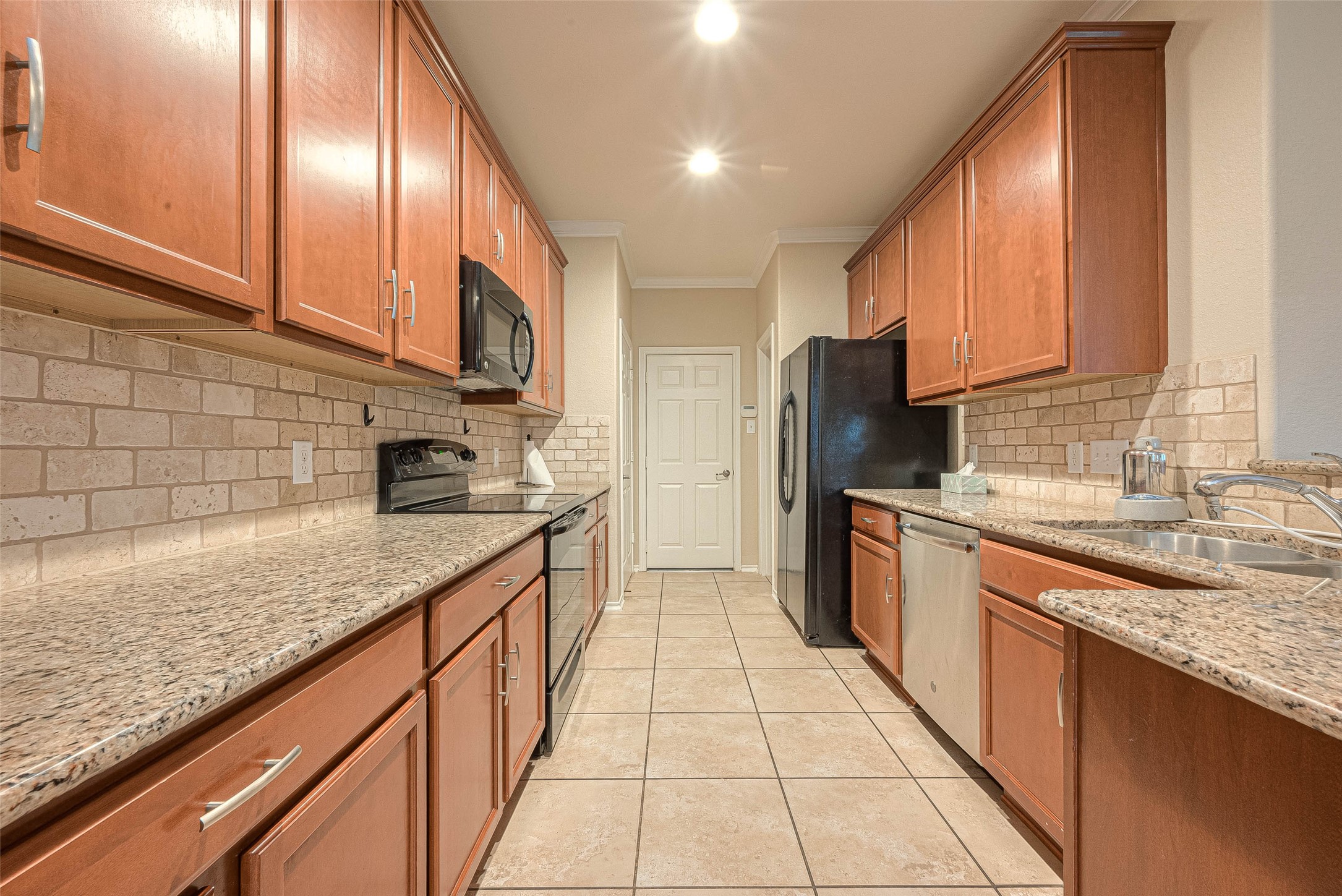 24630 Folkstone Circle Property Photo 13