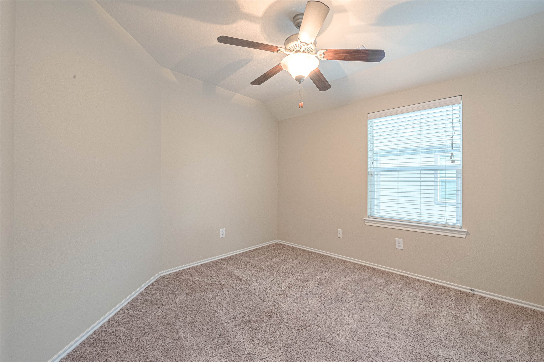 24630 Folkstone Circle Property Photo 29