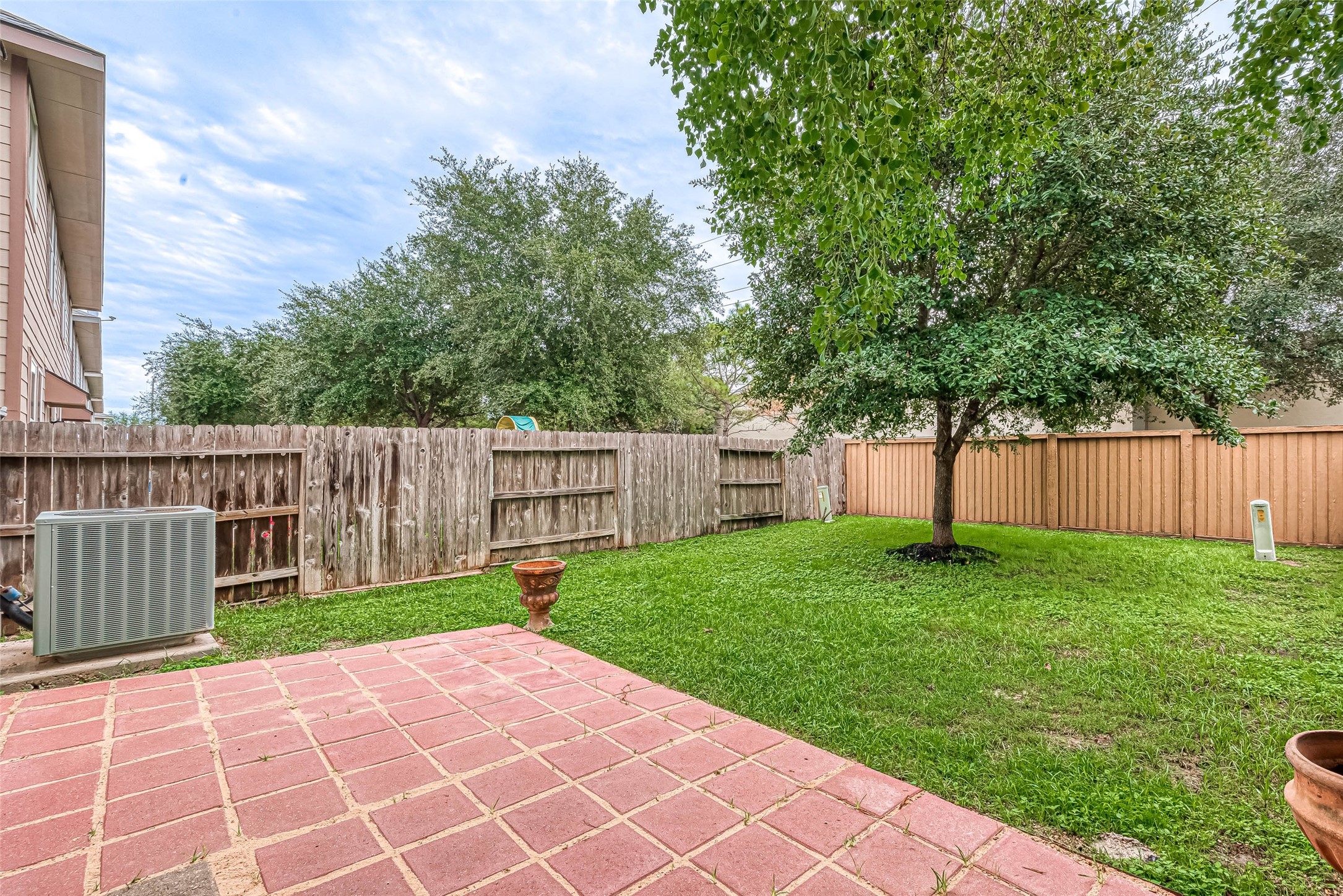 24630 Folkstone Circle Property Photo 33